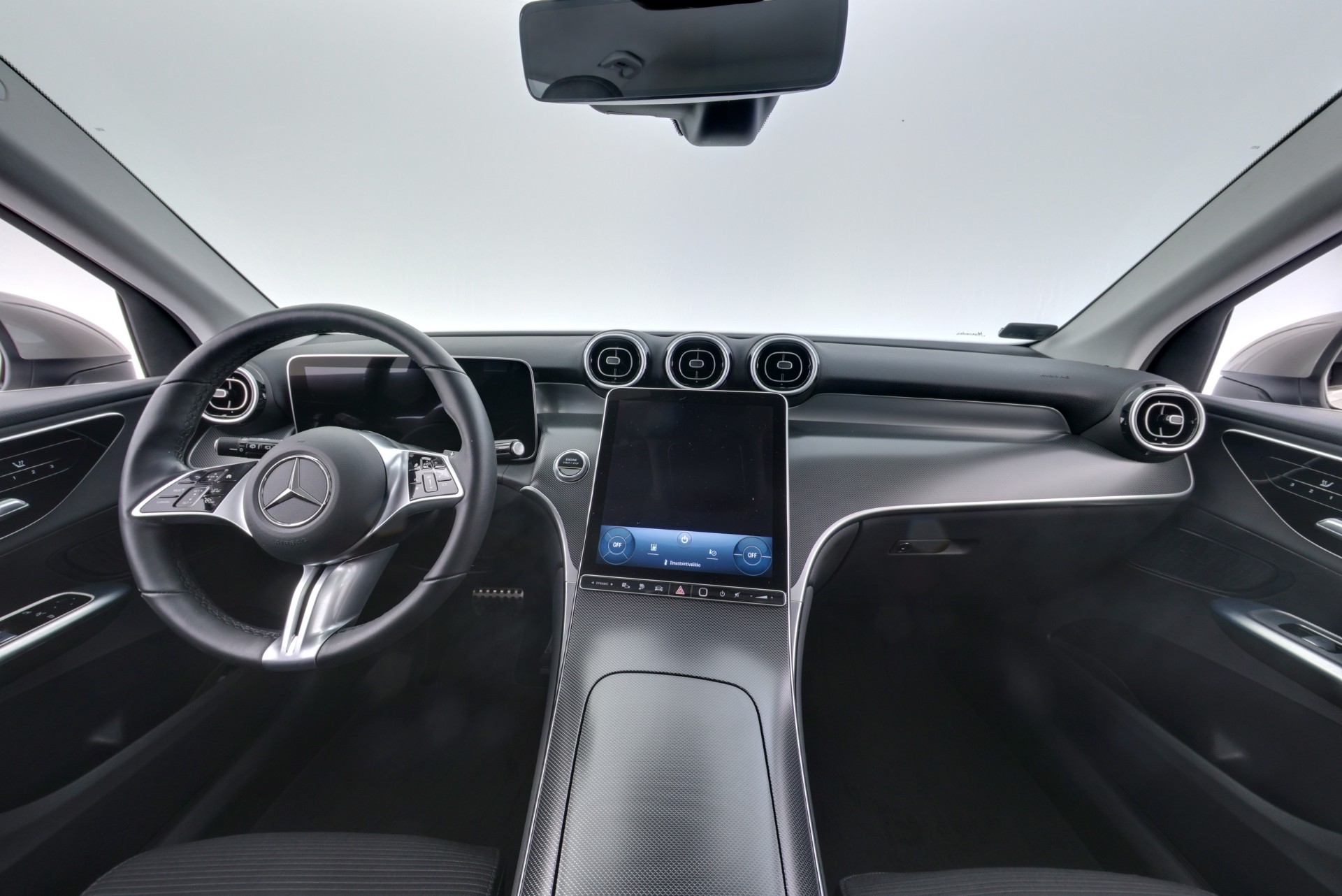 Mercedes-Benz GLC 2023