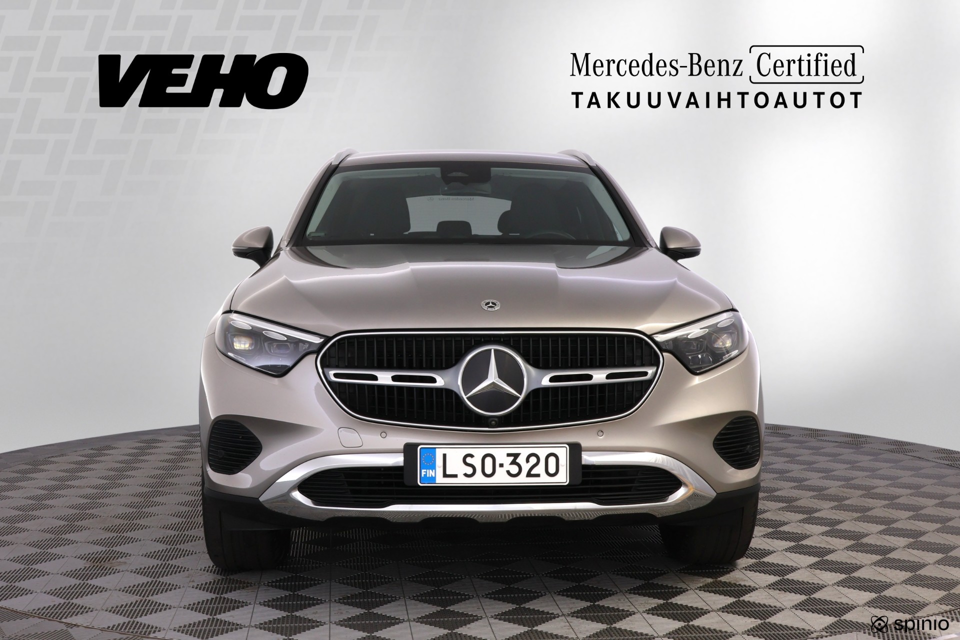Mercedes-Benz GLC 2023
