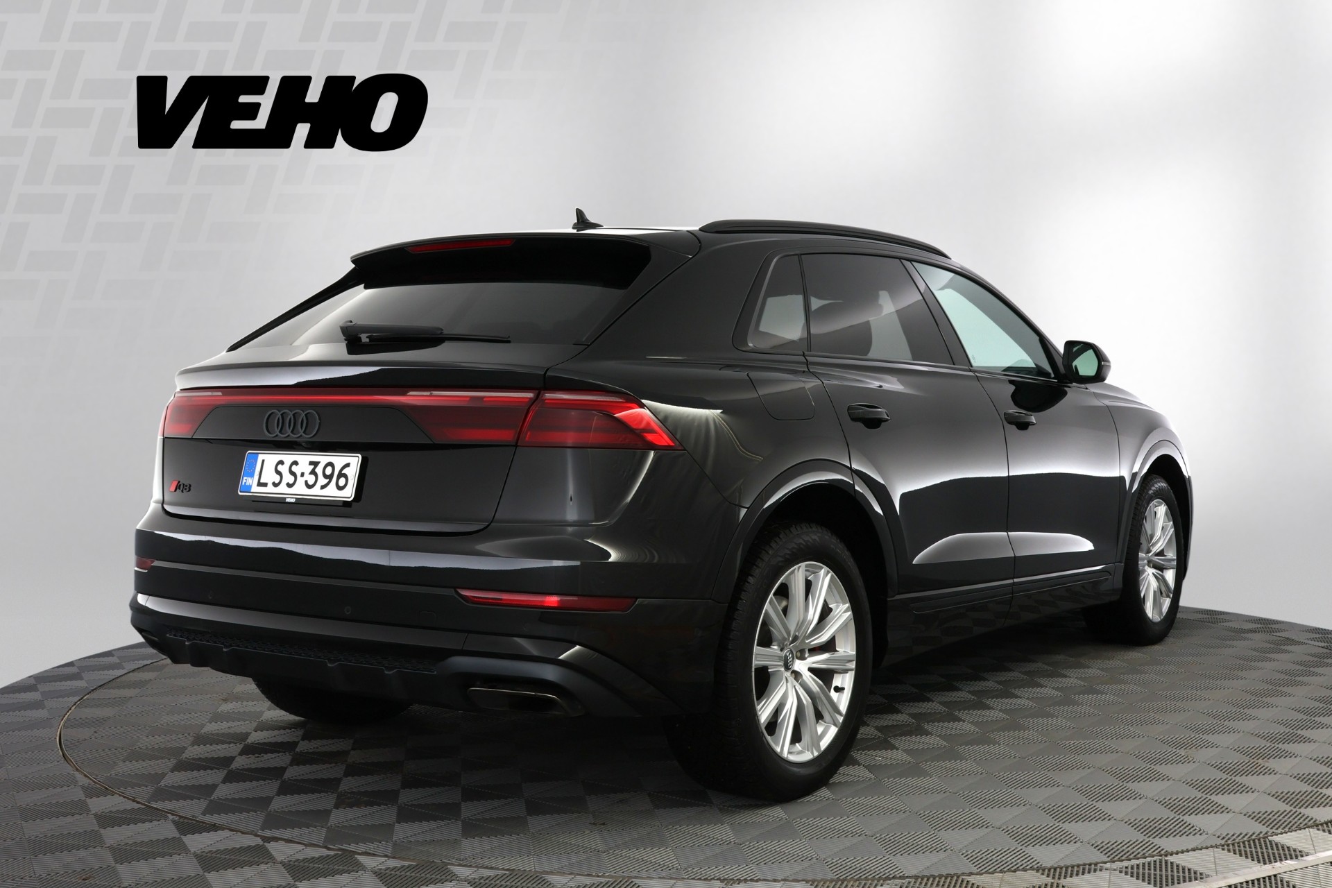 Audi Q8 2024
