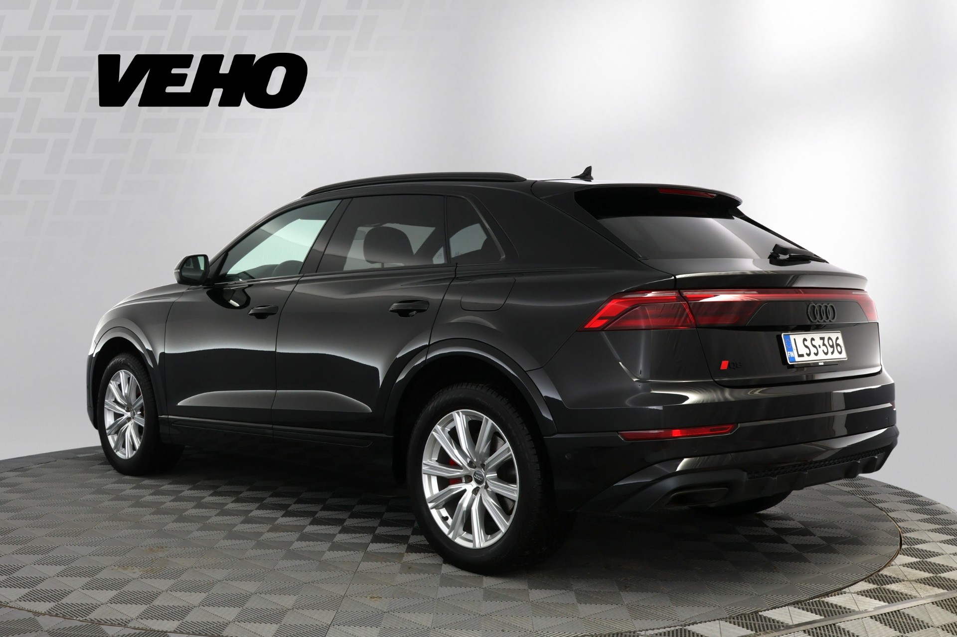 Audi Q8 2024