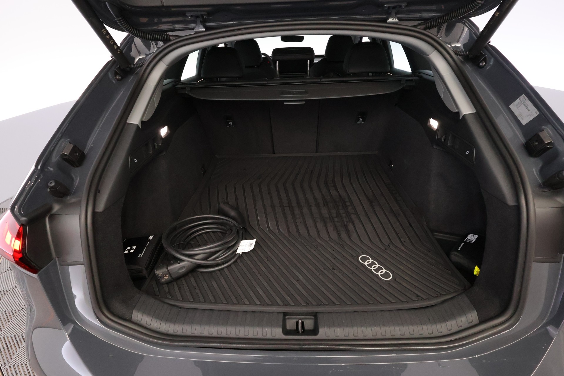 Audi A6 e-tron 2025