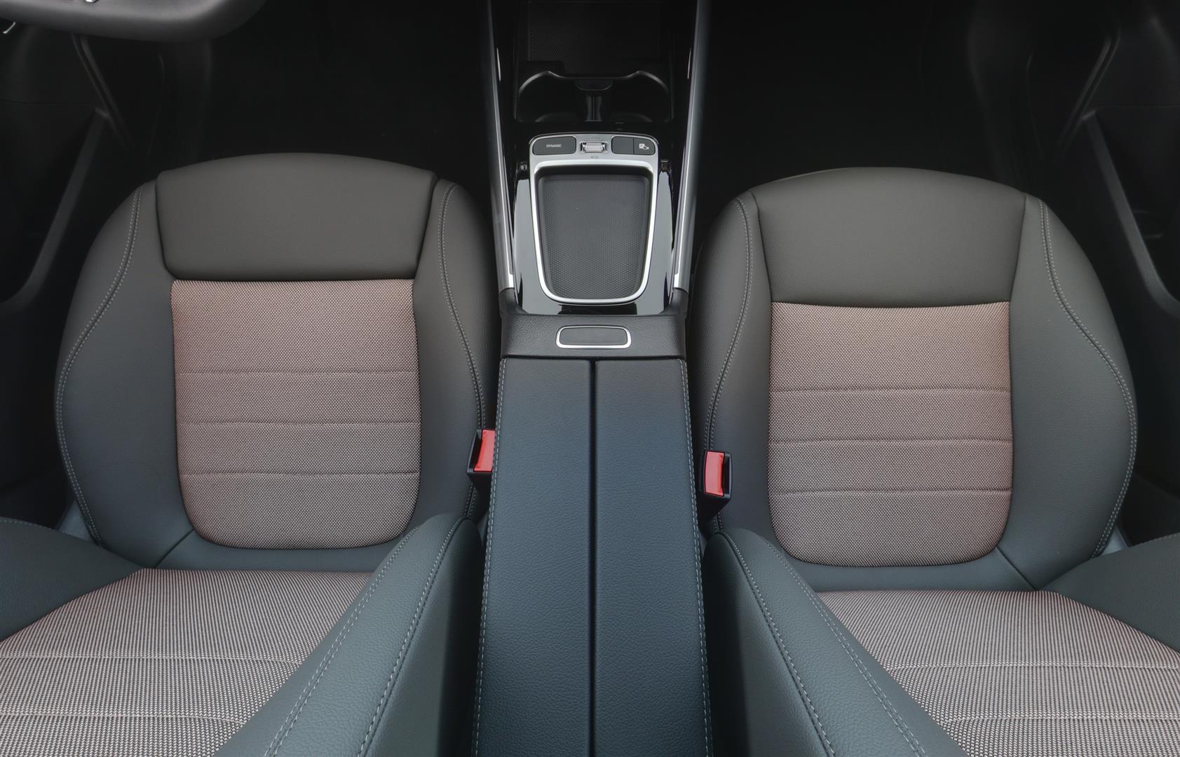 Mercedes-Benz EQA 2026