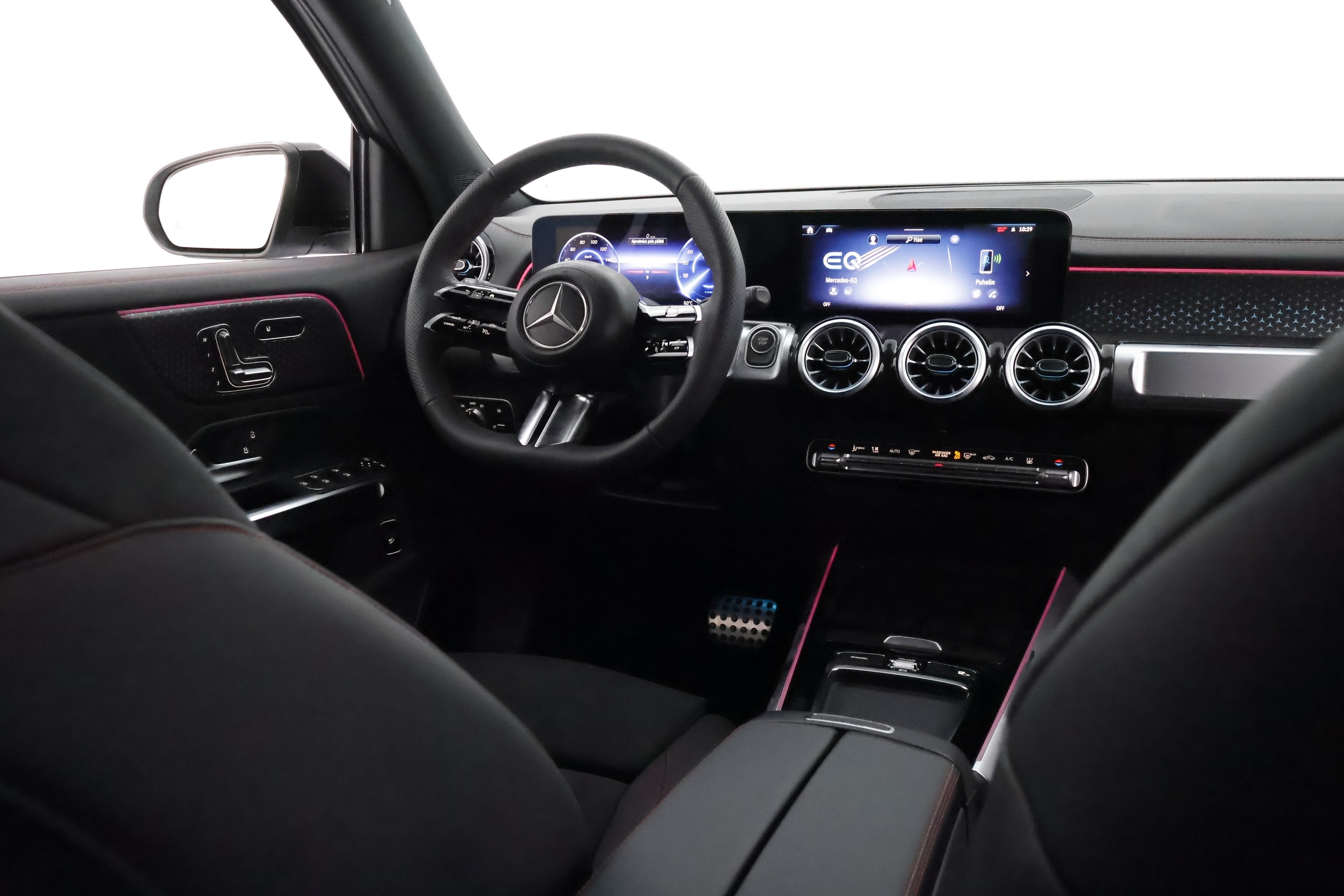 Mercedes-Benz EQB 2025