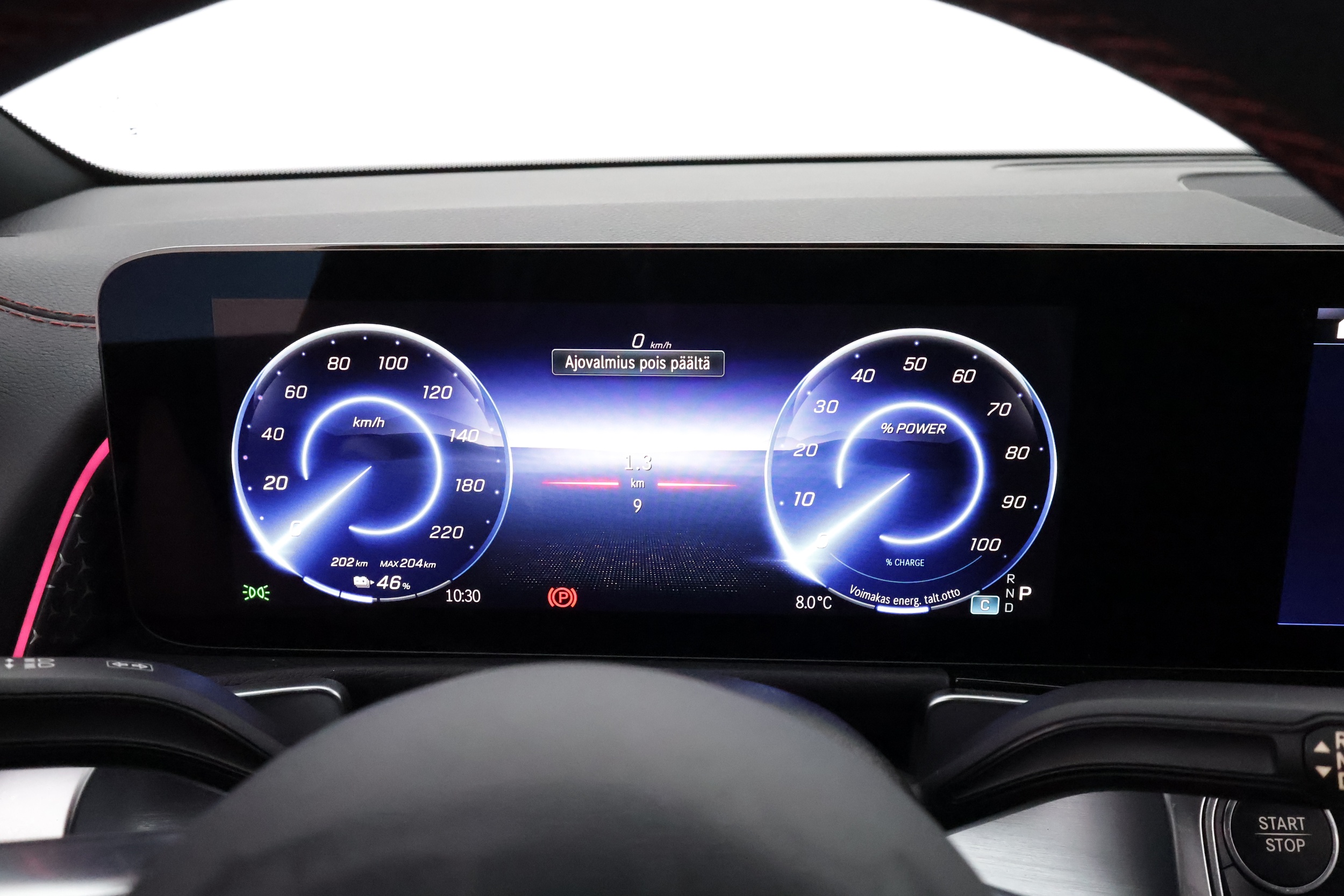 Mercedes-Benz EQB 2025