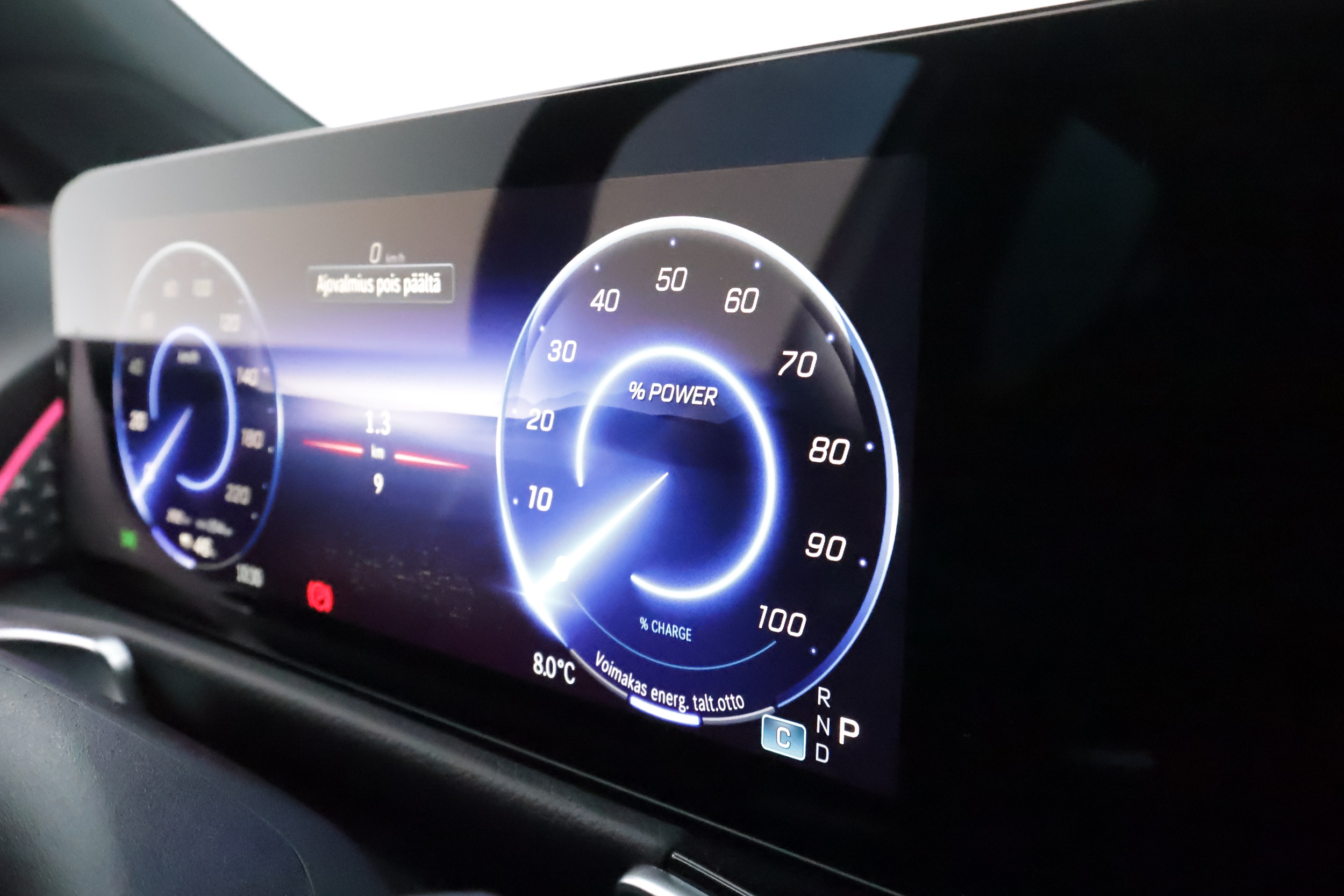 Mercedes-Benz EQB 2025