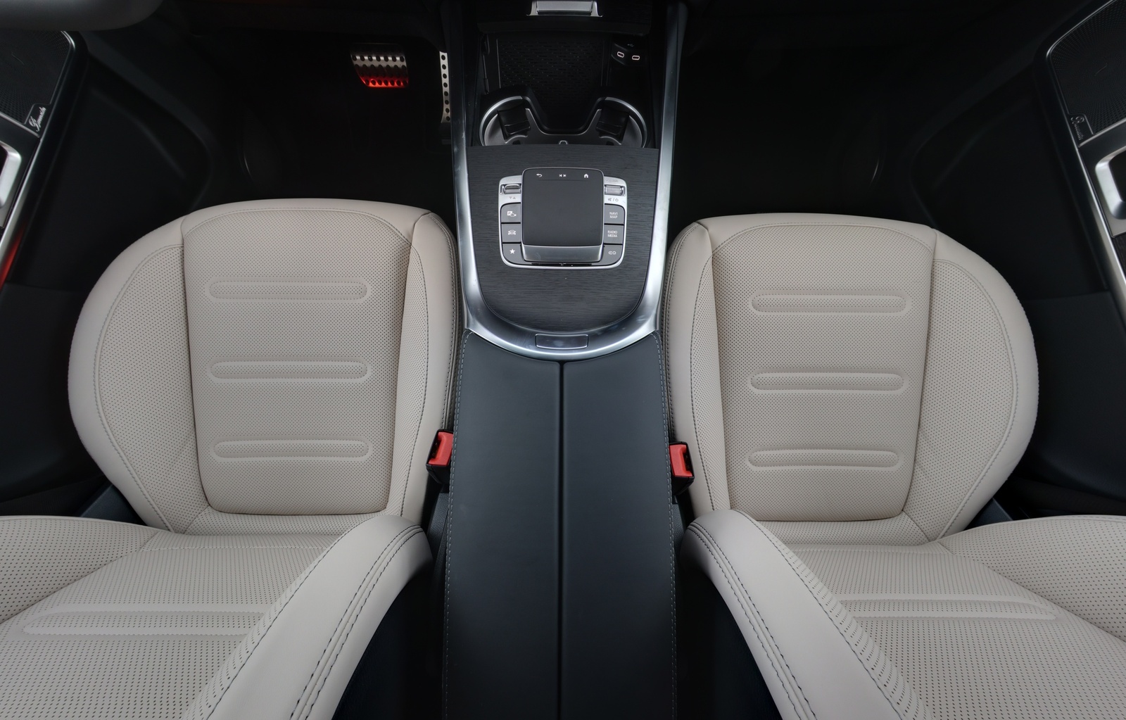 Mercedes-Benz G 2025