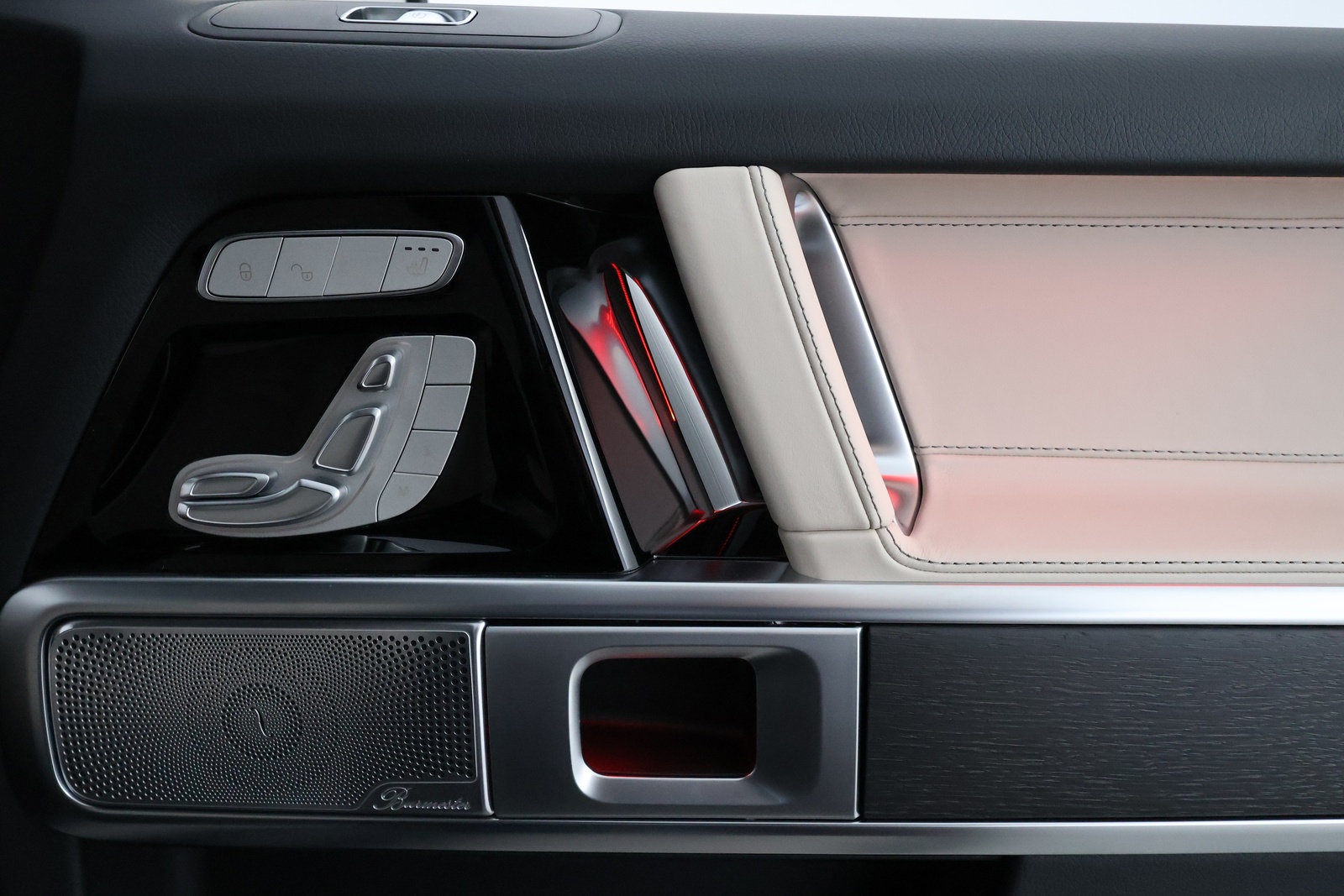 Mercedes-Benz G 2025