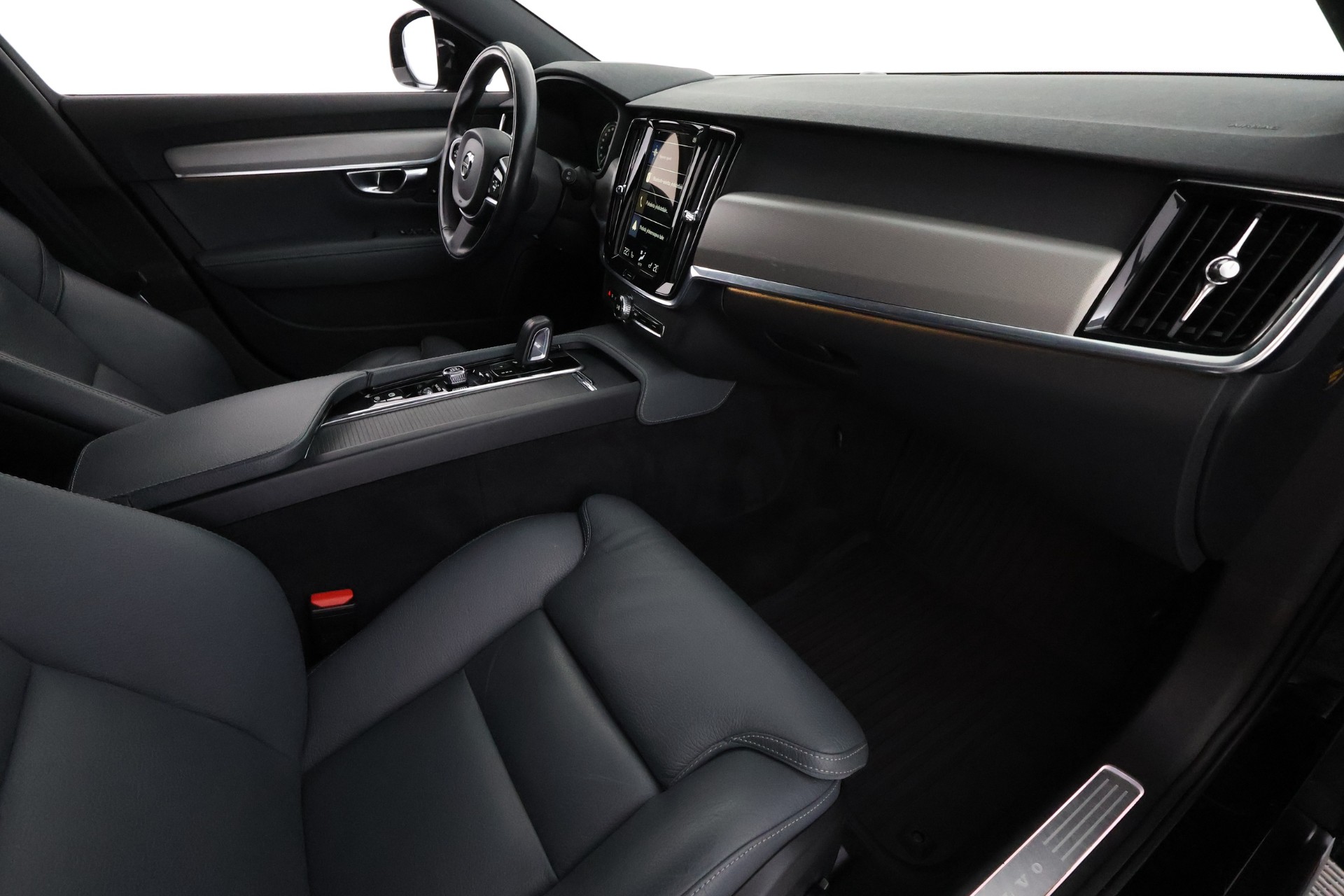 Volvo V90 Cross Country 2021