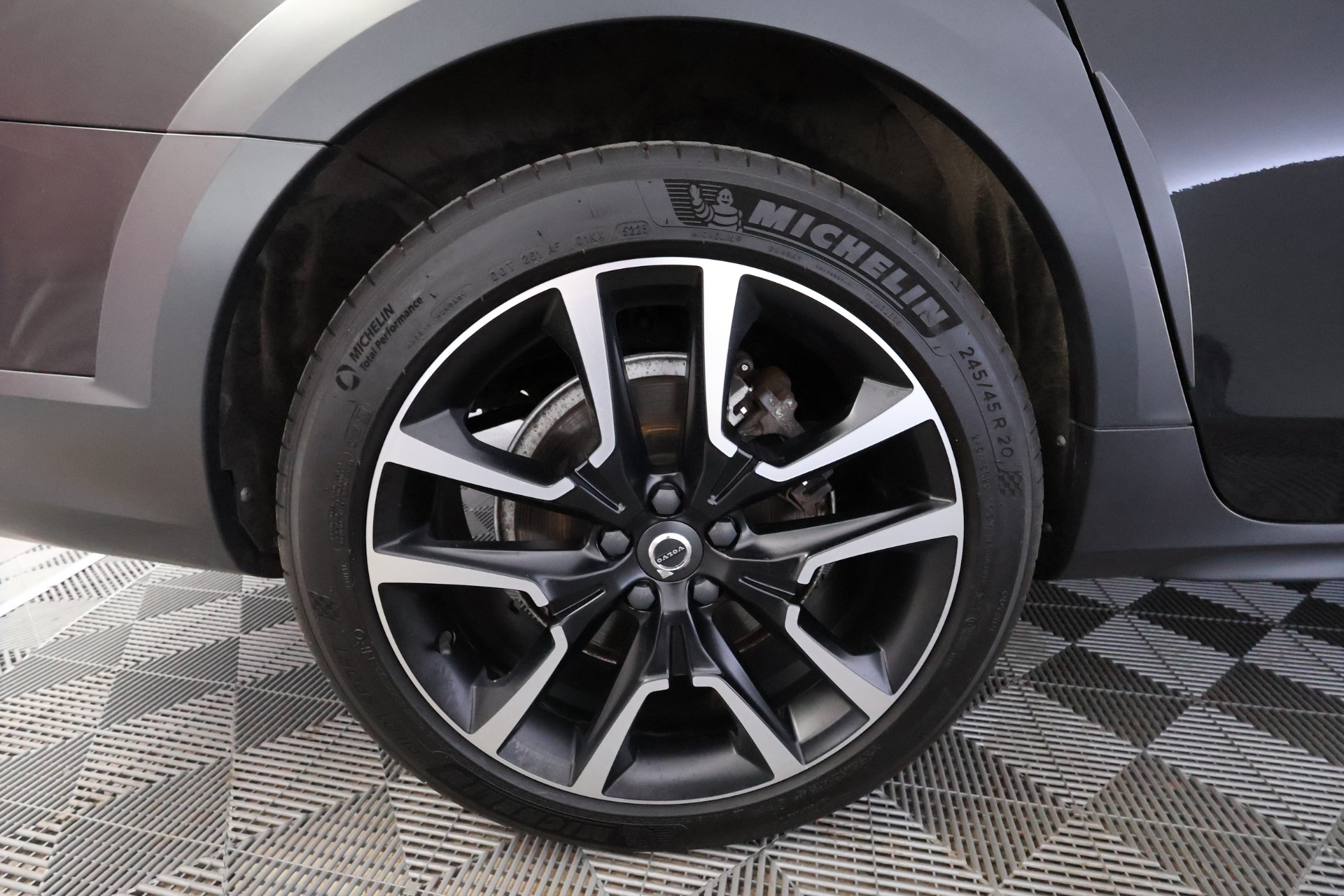 Volvo V90 Cross Country 2021