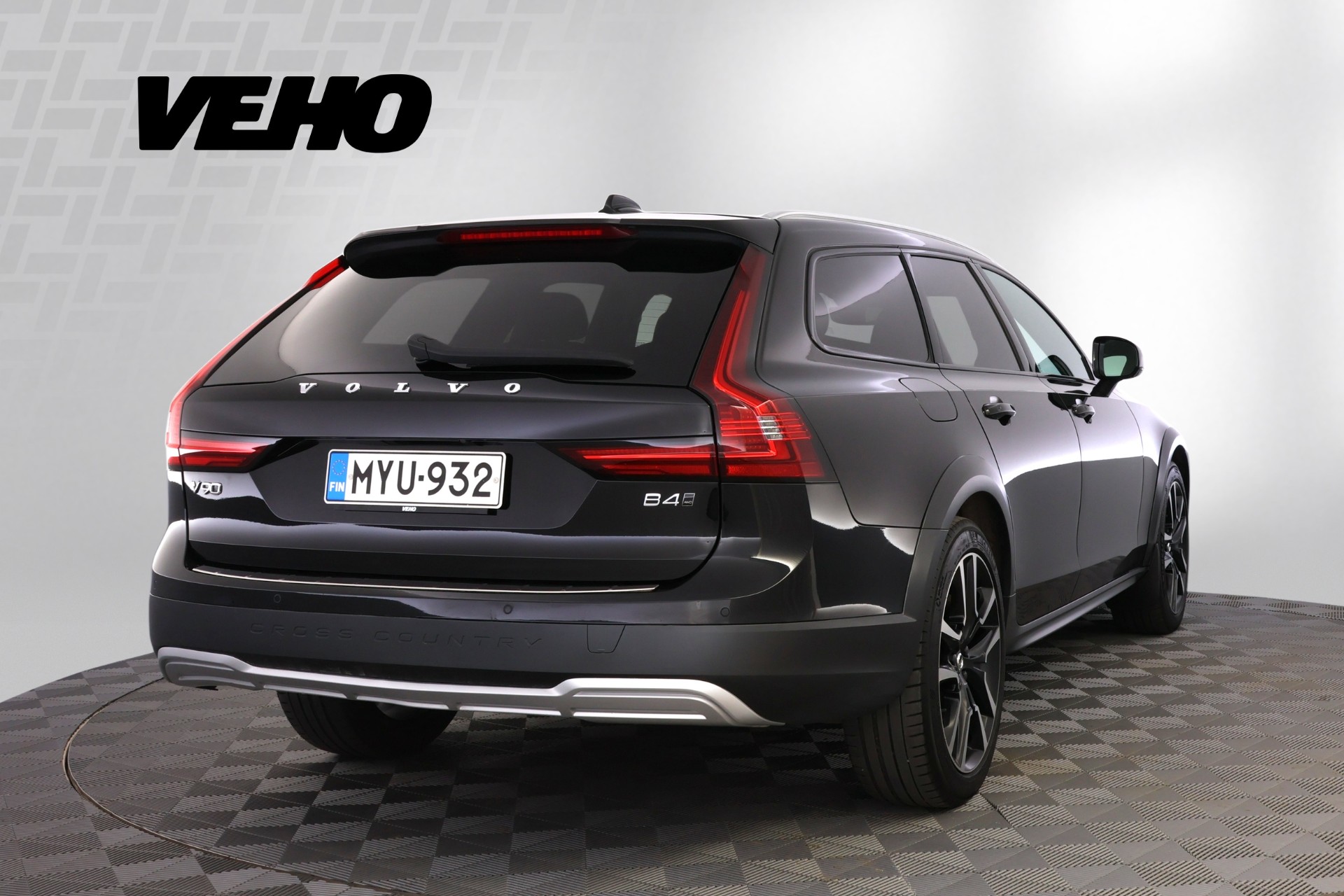 Volvo V90 Cross Country 2021