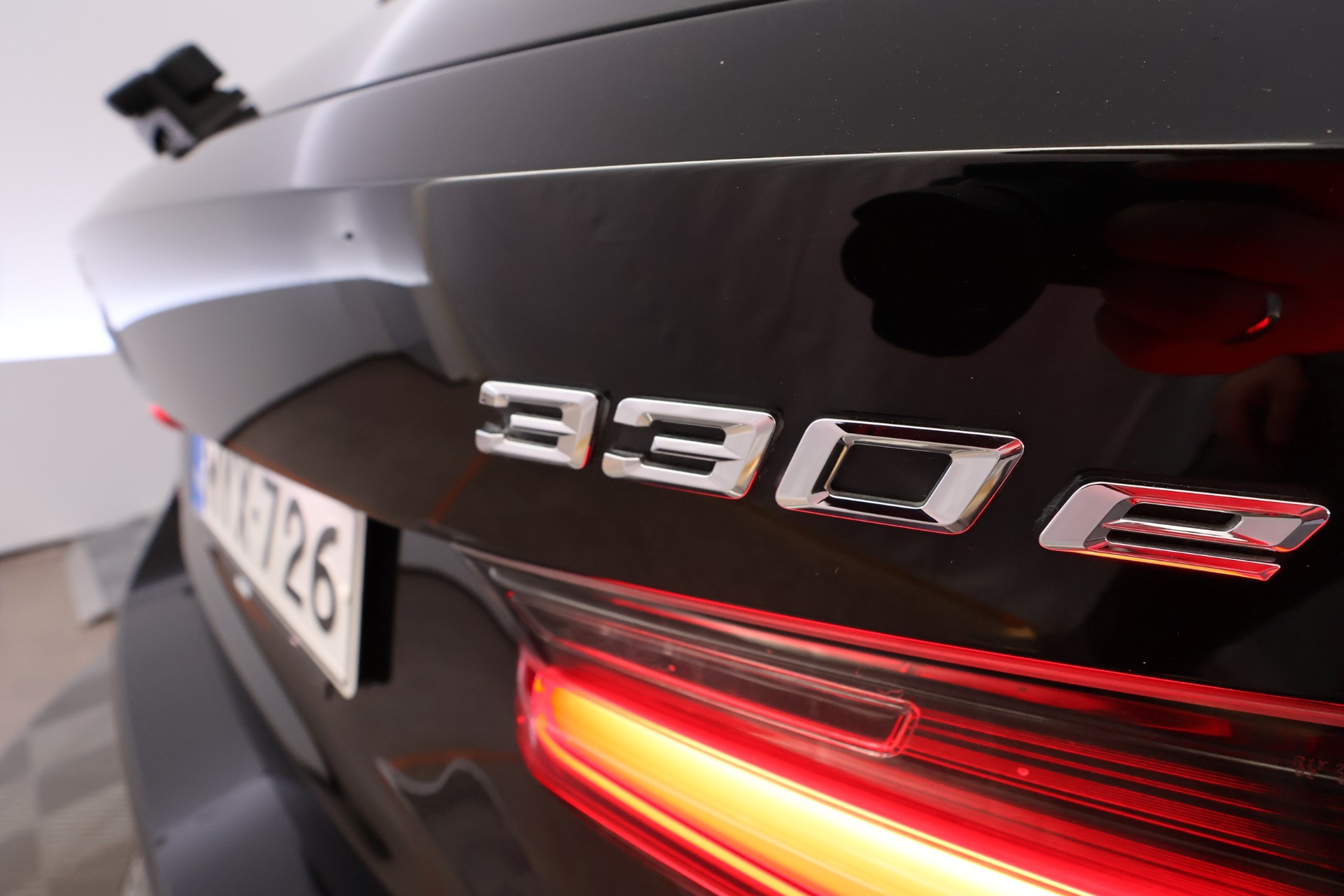 BMW 330 2021