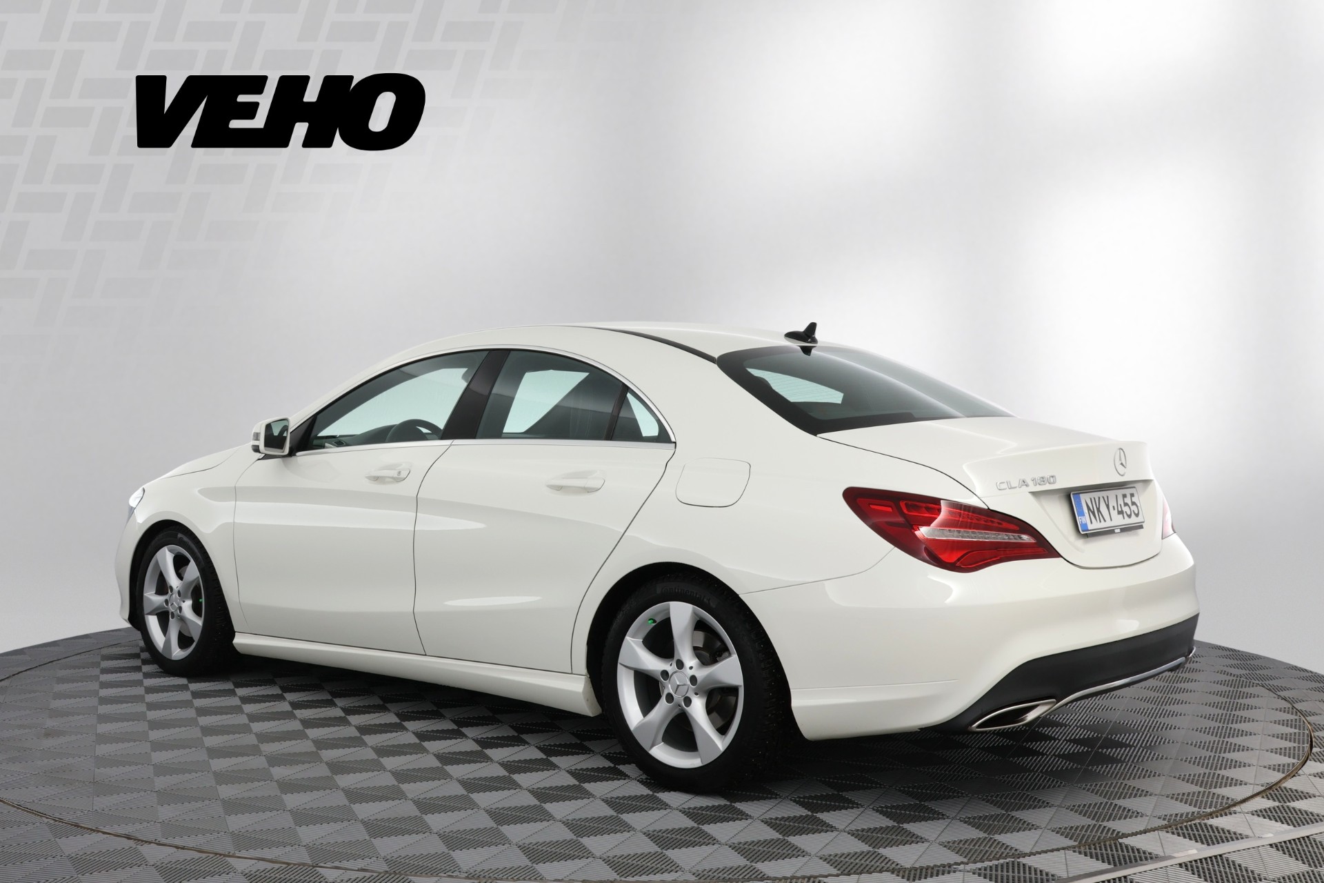 Mercedes-Benz CLA 2018