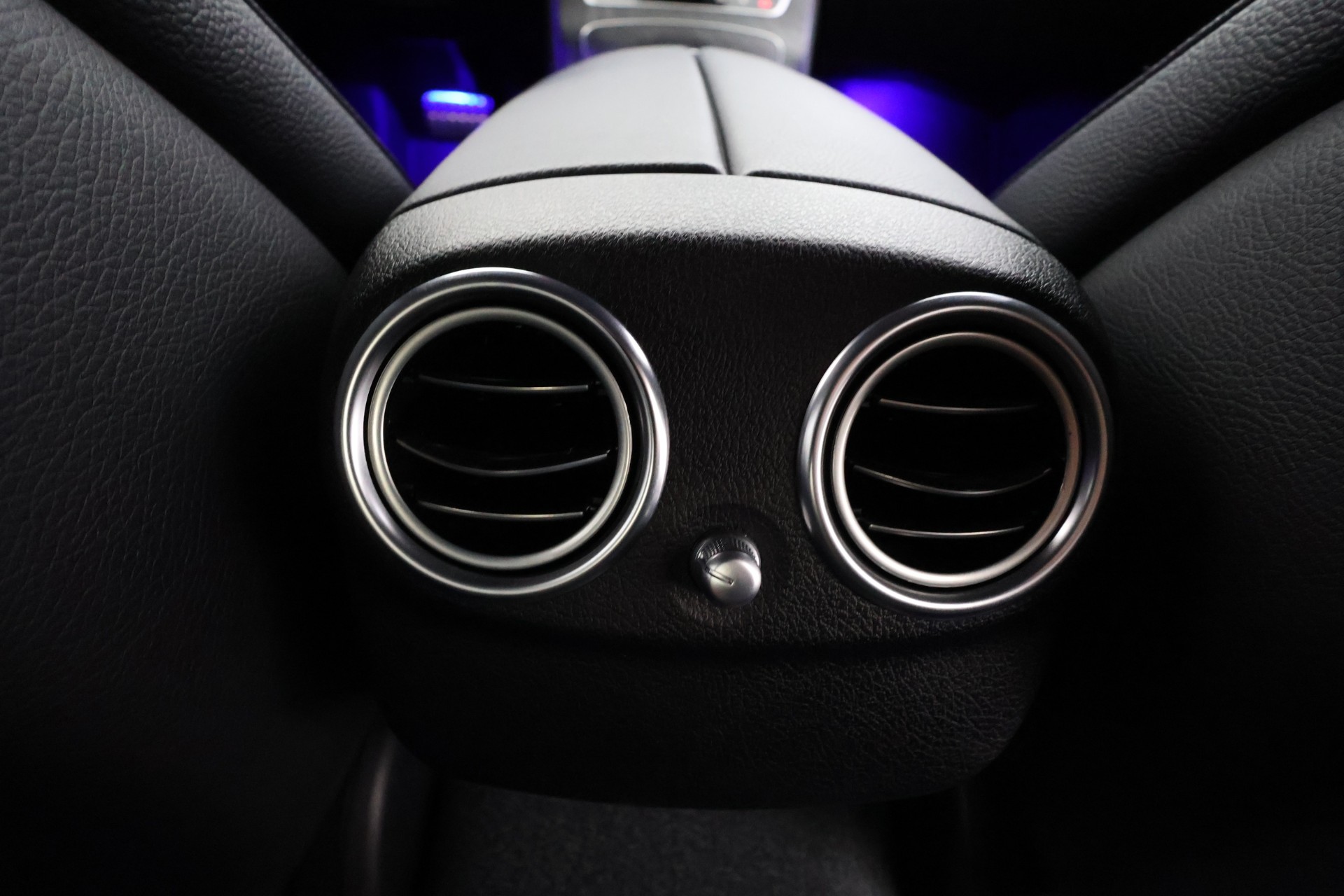 Mercedes-Benz E 2022