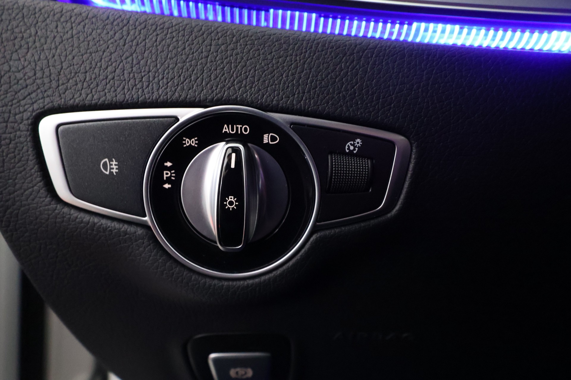 Mercedes-Benz E 2022