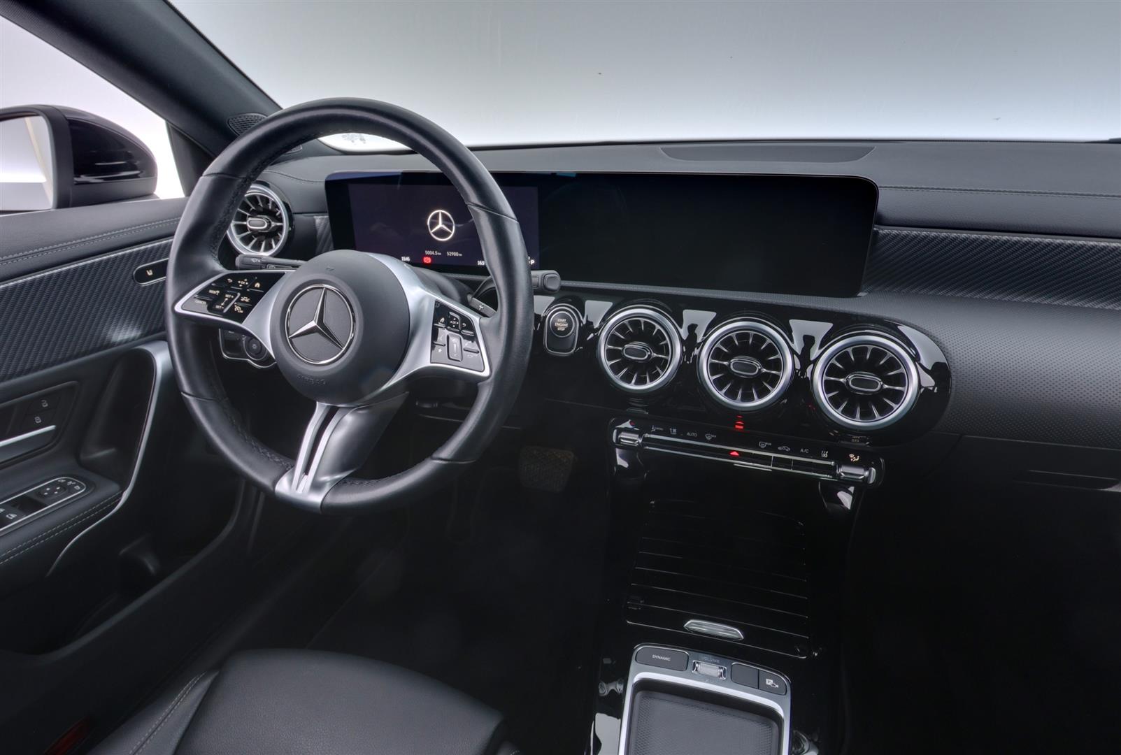 Mercedes-Benz CLA 2024