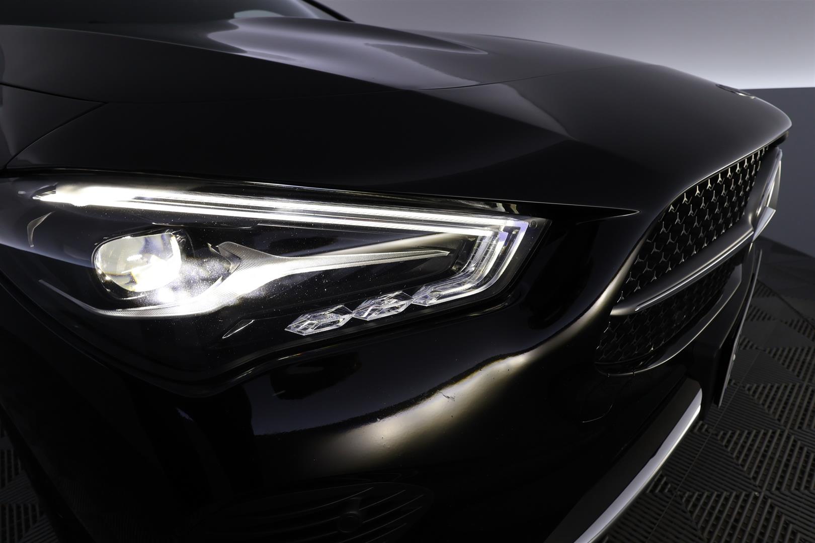 Mercedes-Benz CLA 2024