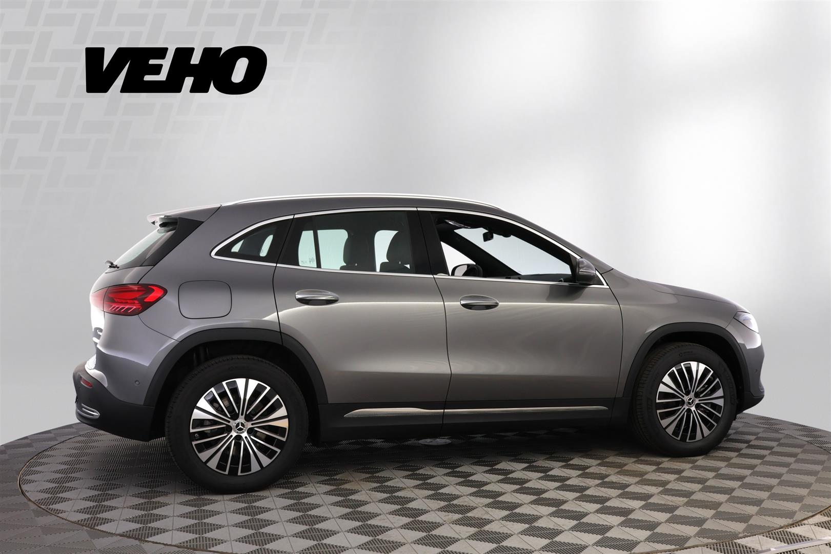 Mercedes-Benz EQA 2025