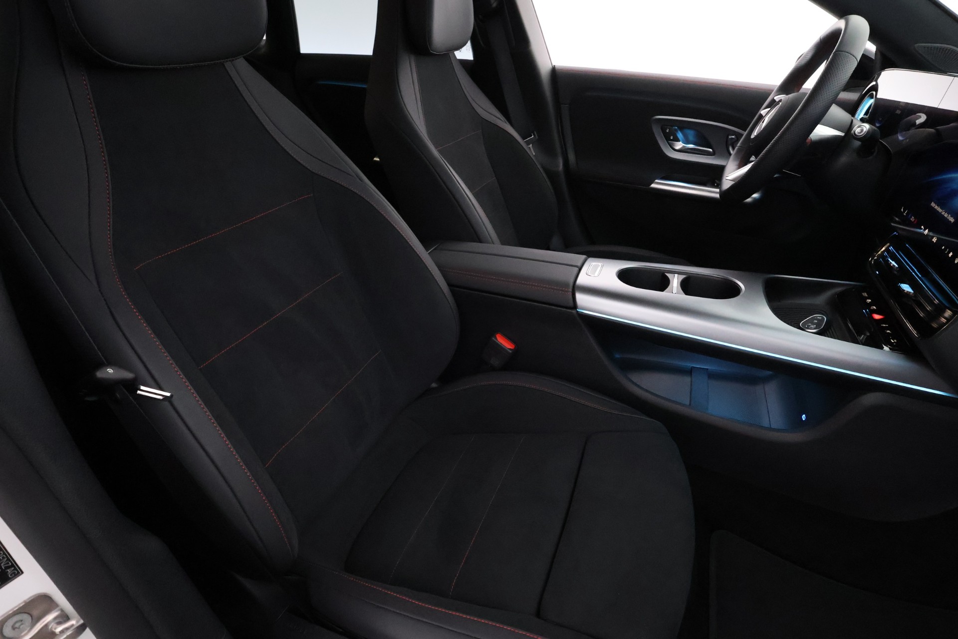 Mercedes-Benz CLA 2025