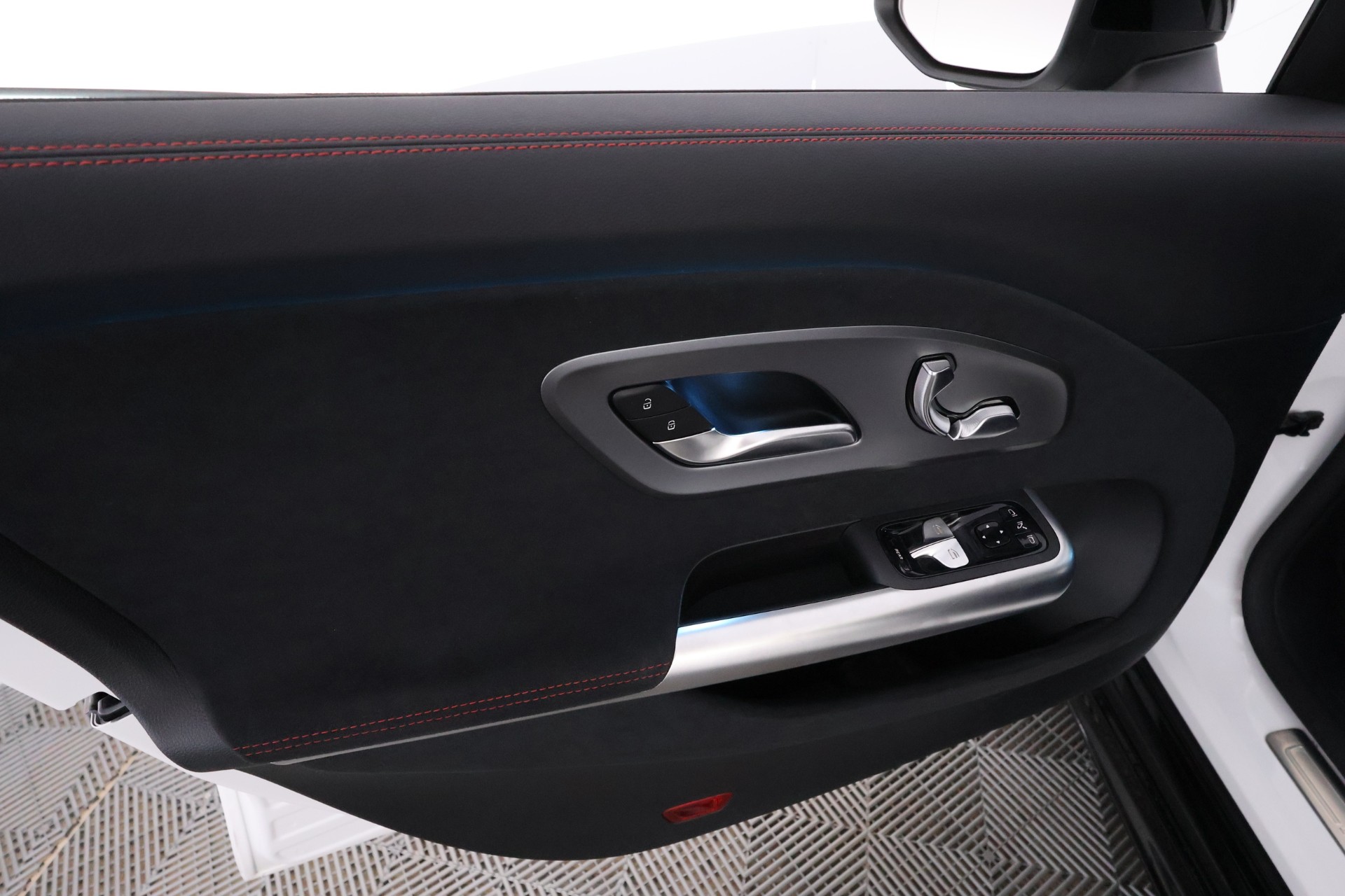Mercedes-Benz CLA 2025