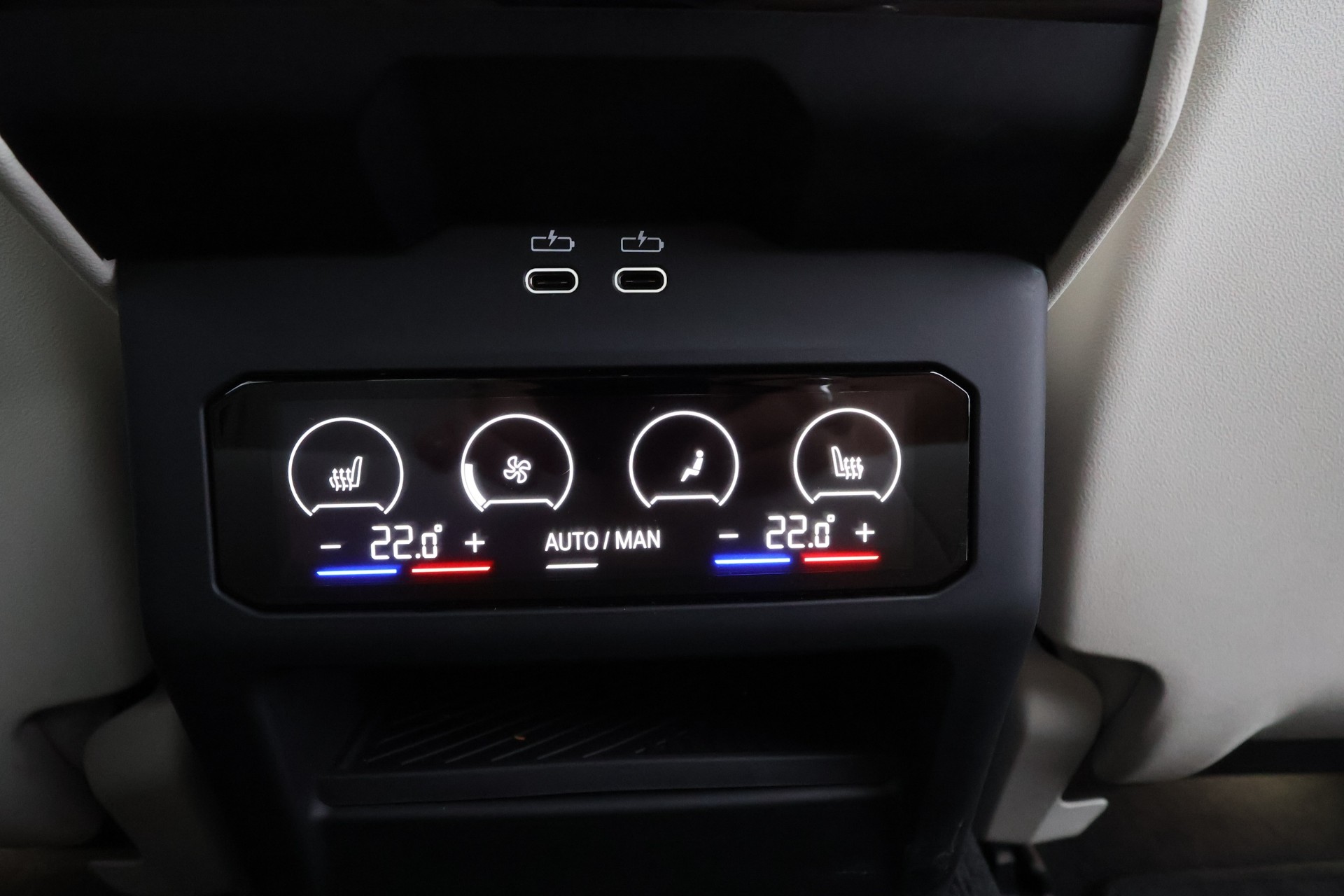 BMW i5 2025