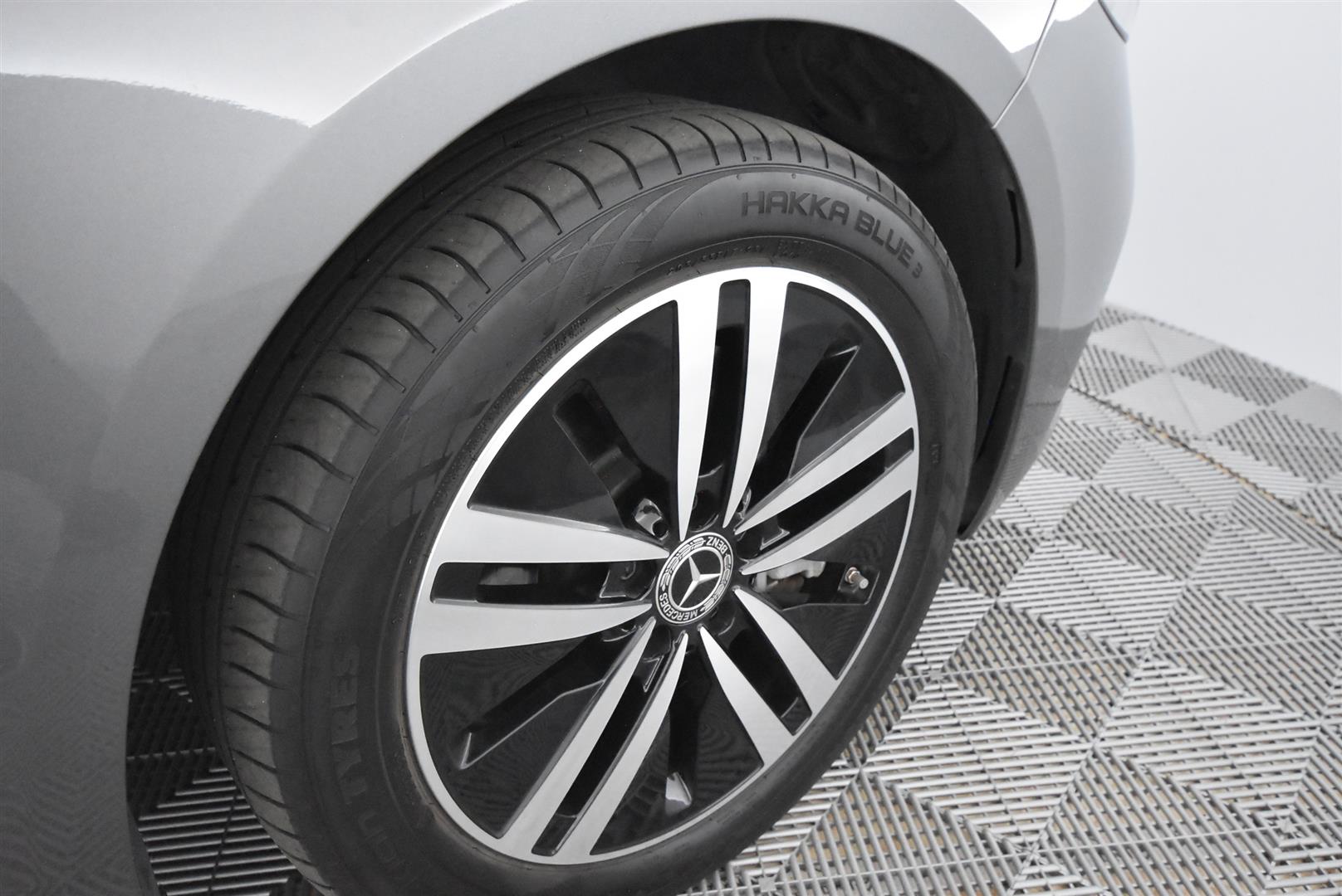 Mercedes-Benz B 2020