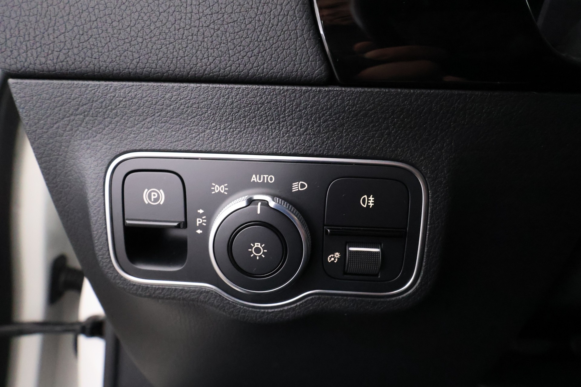Mercedes-Benz B 2020