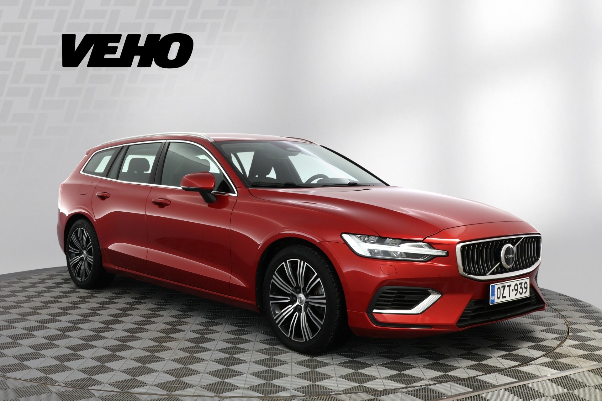 Volvo V60 2022