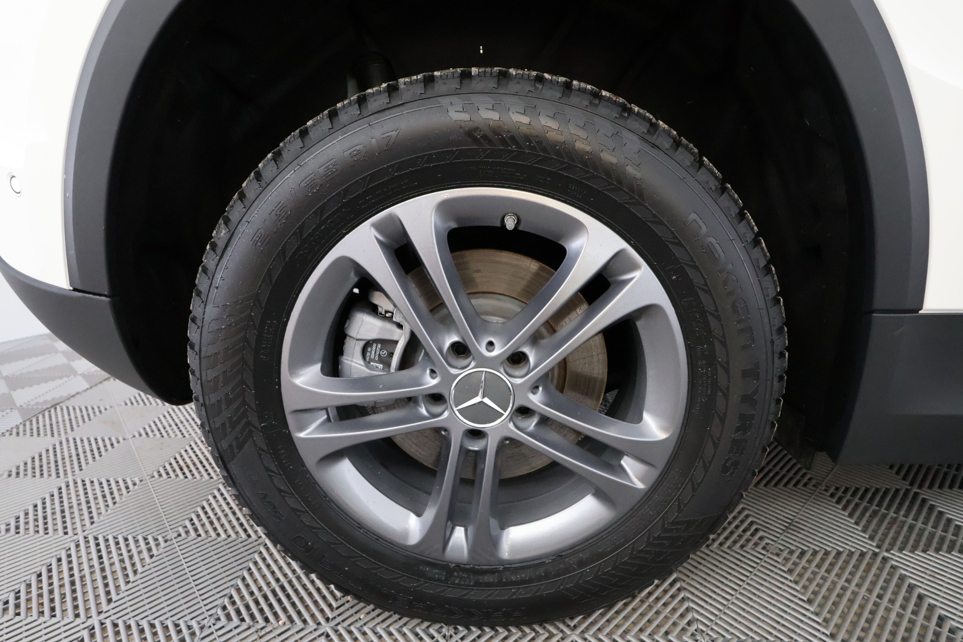 Mercedes-Benz GLA 2023