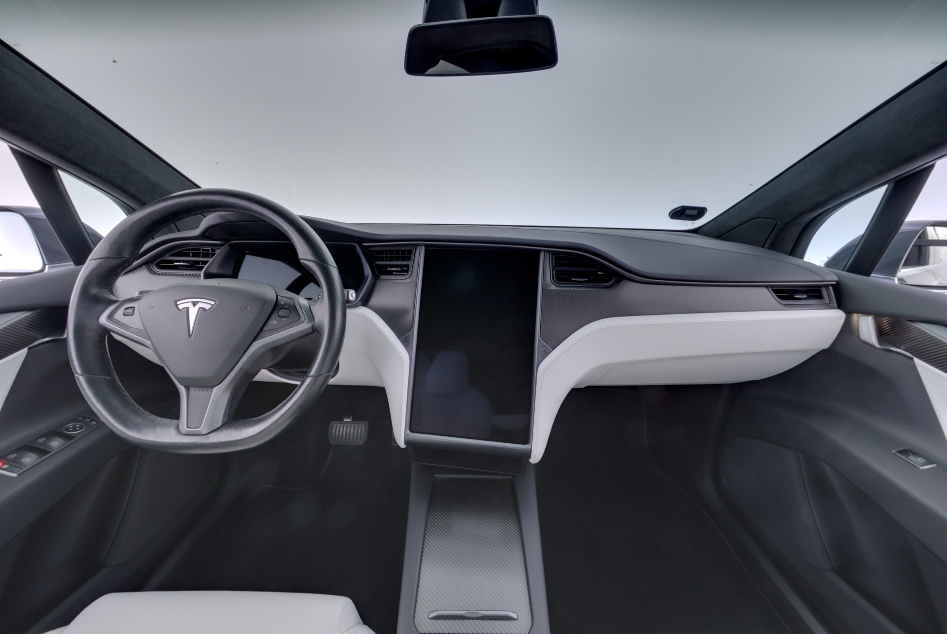 TESLA Model X 2018