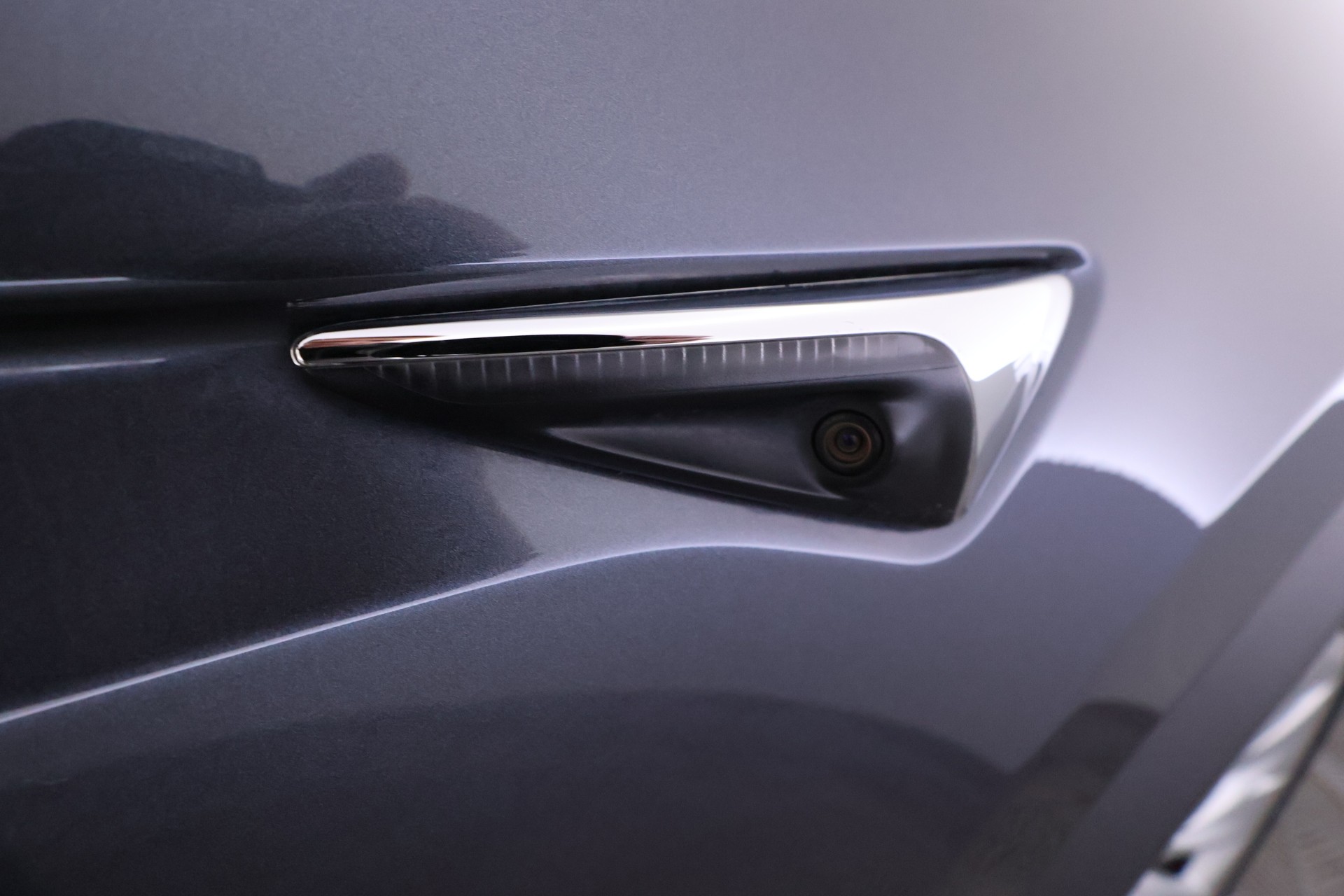 TESLA Model X 2018