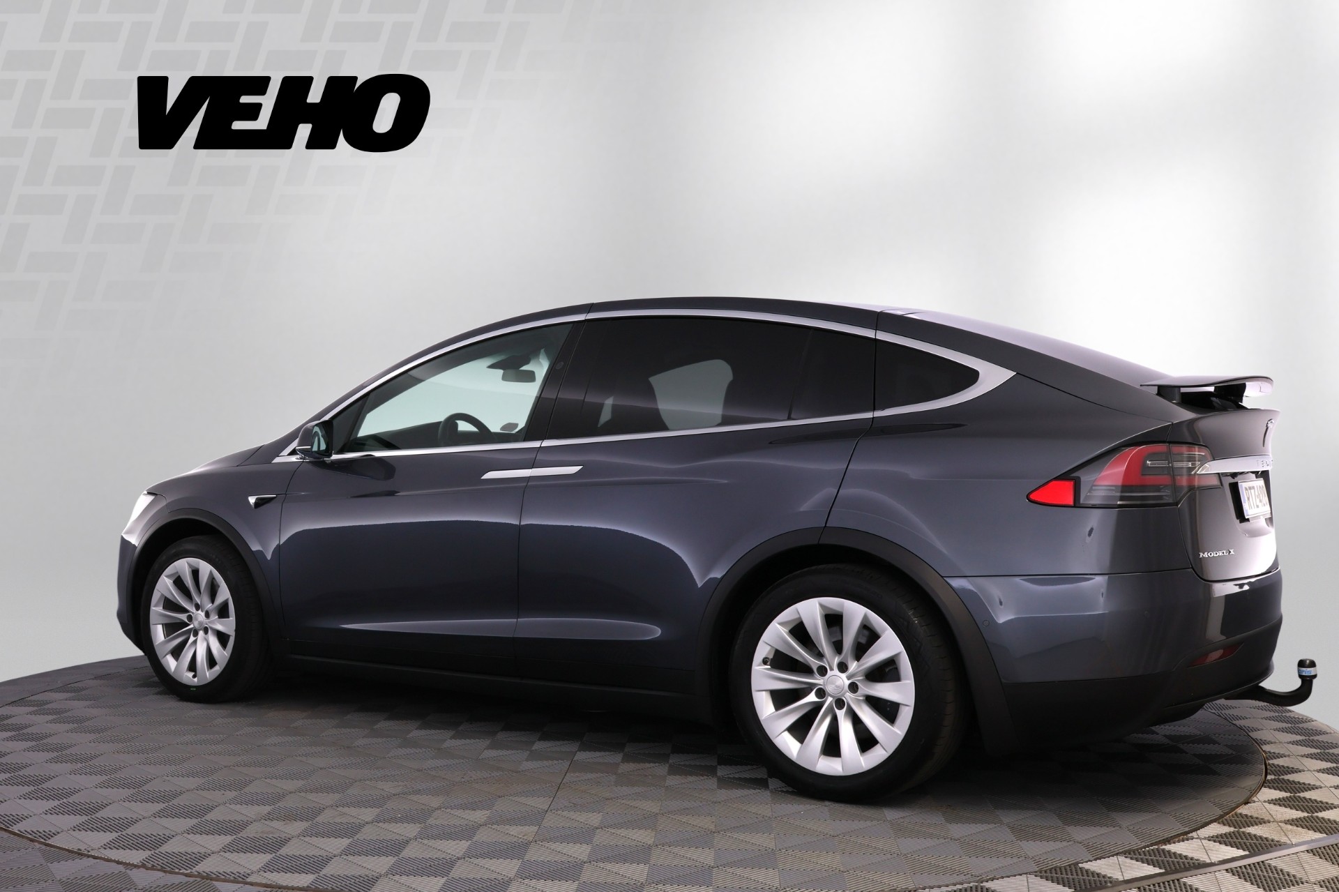 TESLA Model X 2018