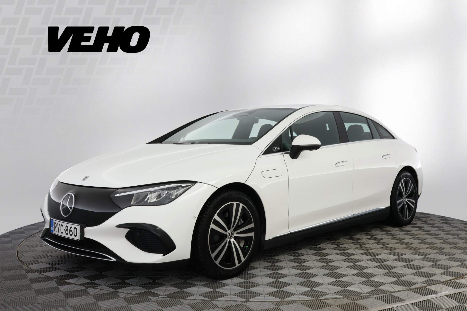 Mercedes-Benz EQE 2023