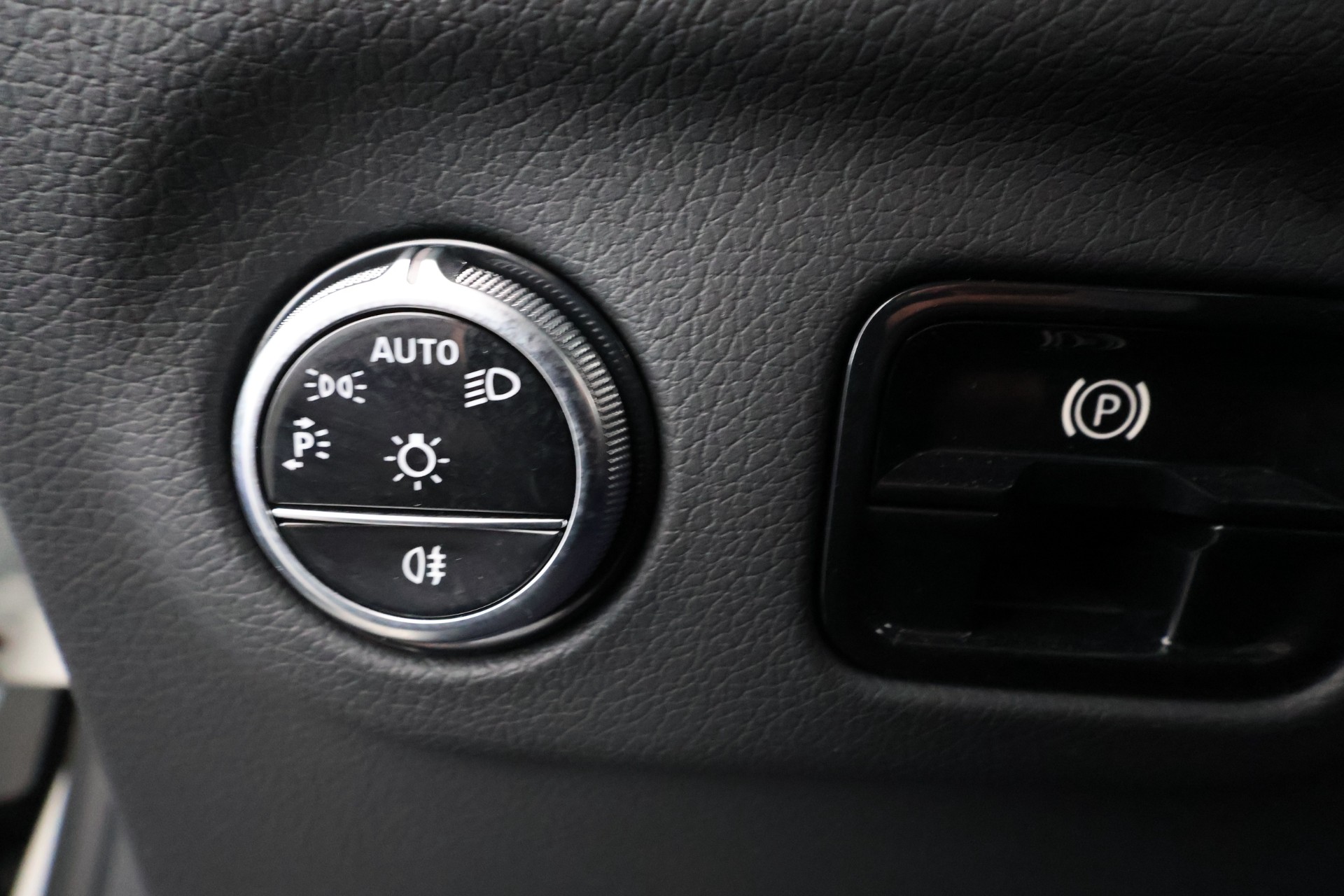 Mercedes-Benz EQE 2023