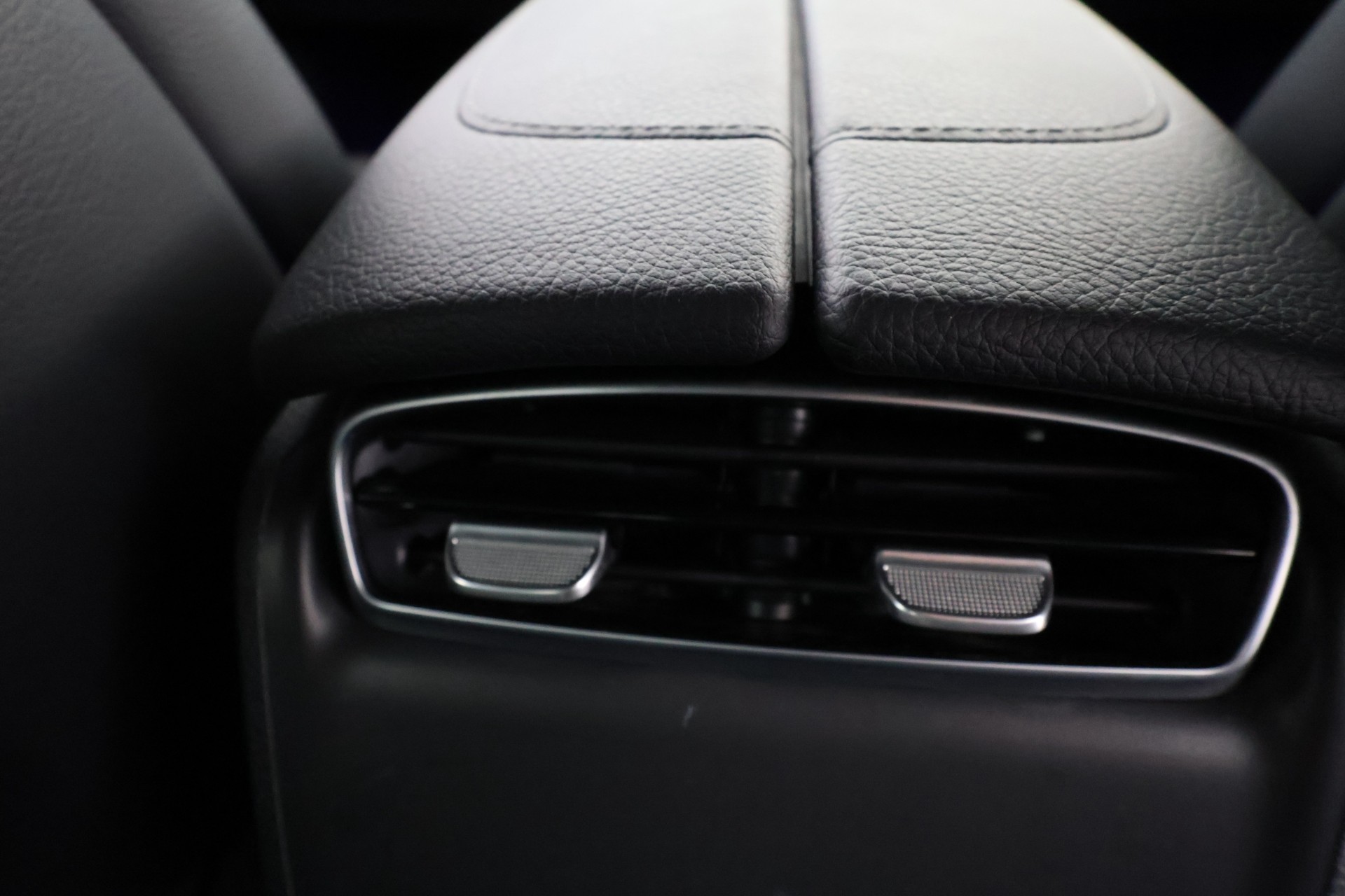 Mercedes-Benz EQE 2023