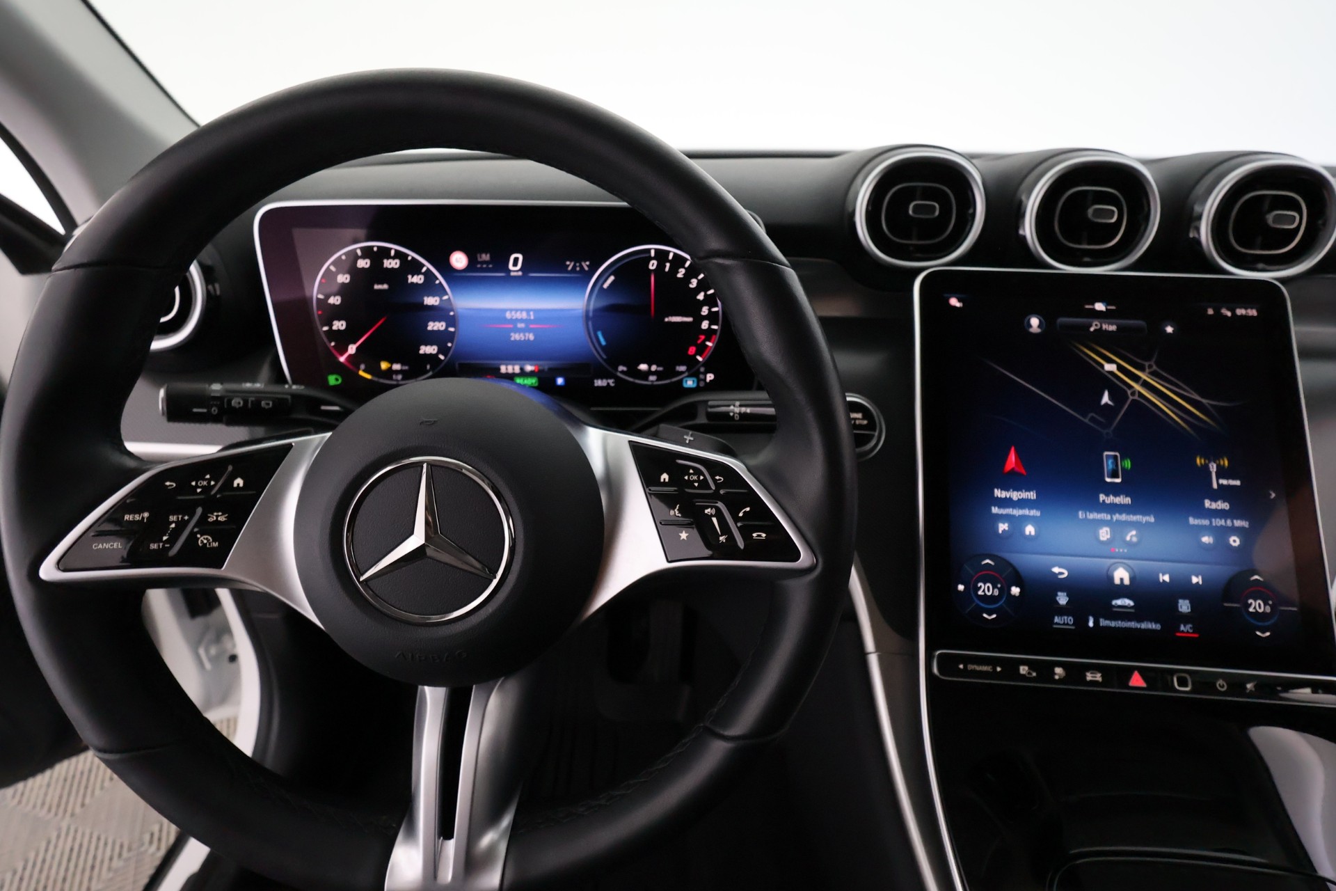 Mercedes-Benz GLC 2024