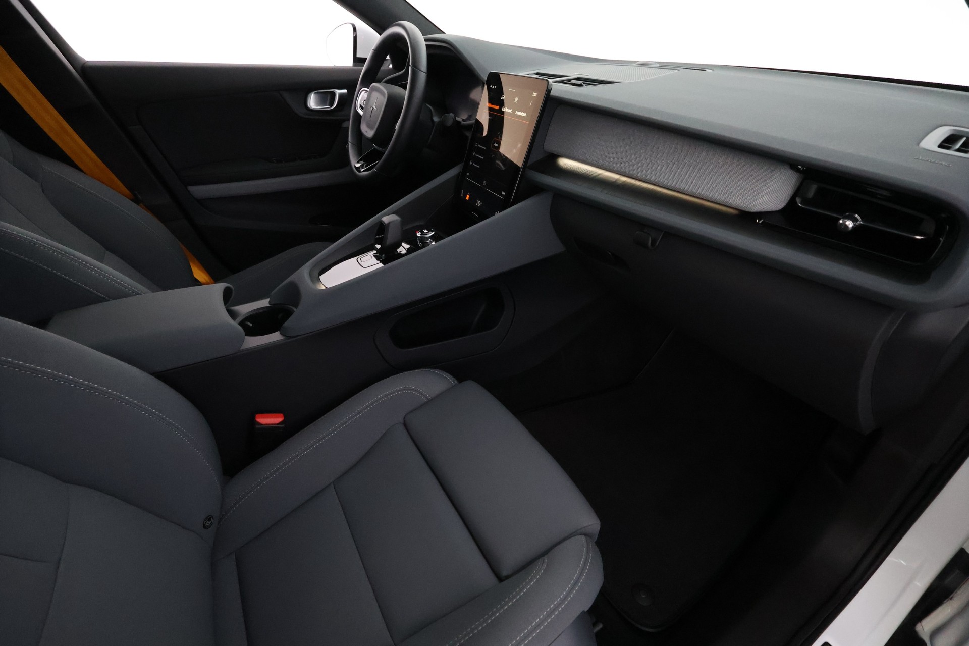 Polestar 2 2023