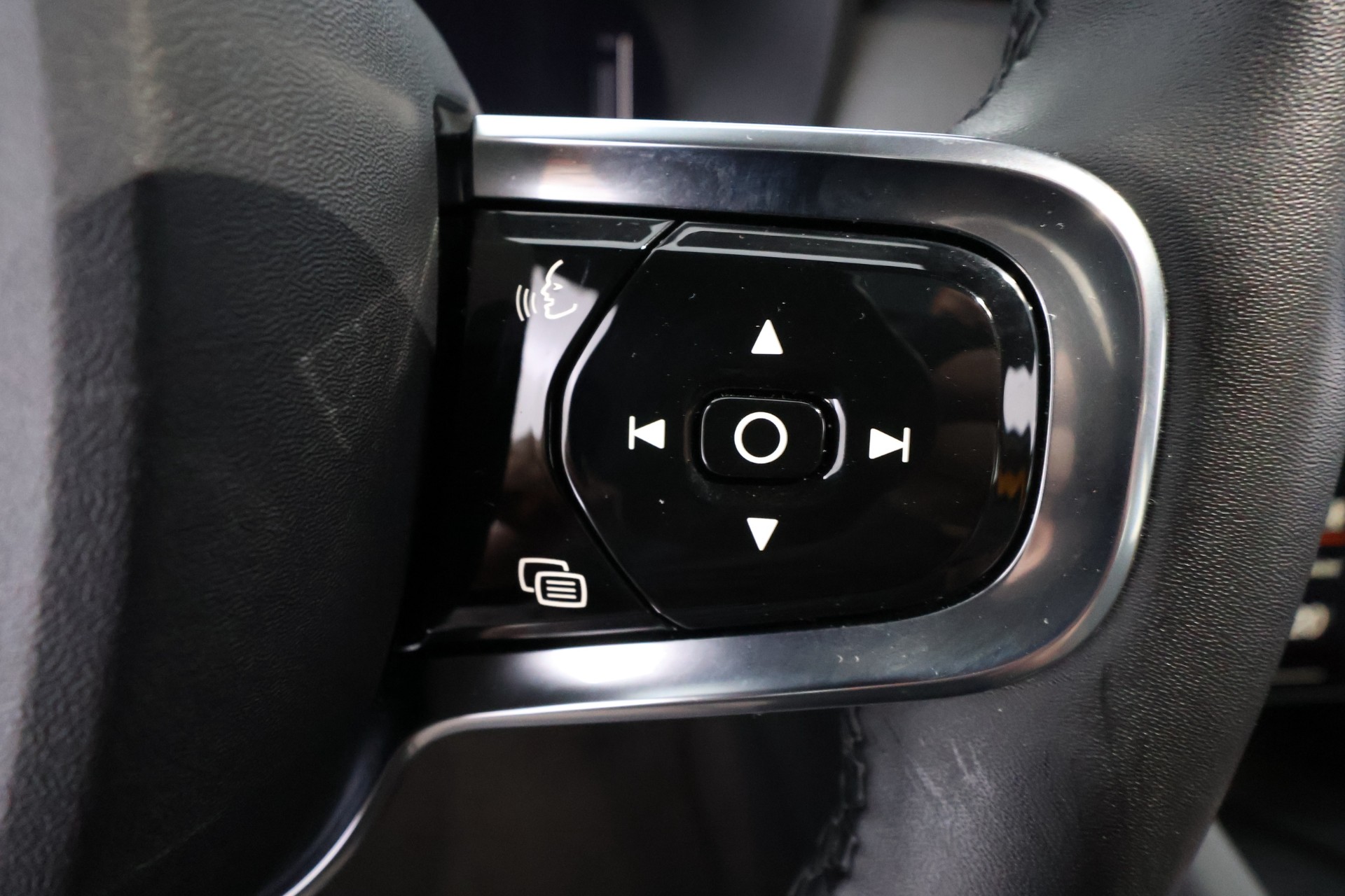 Polestar 2 2023