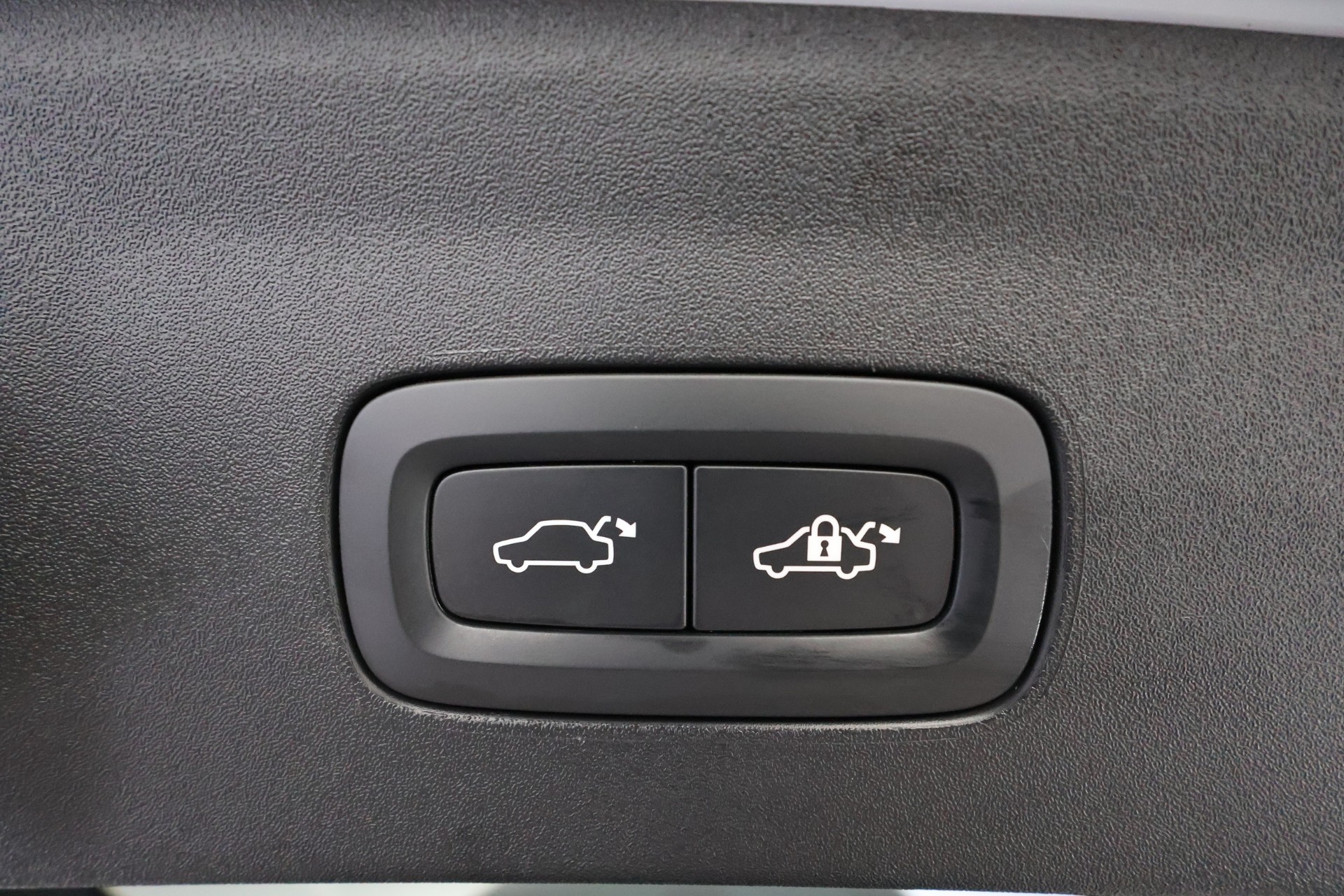 Polestar 2 2023