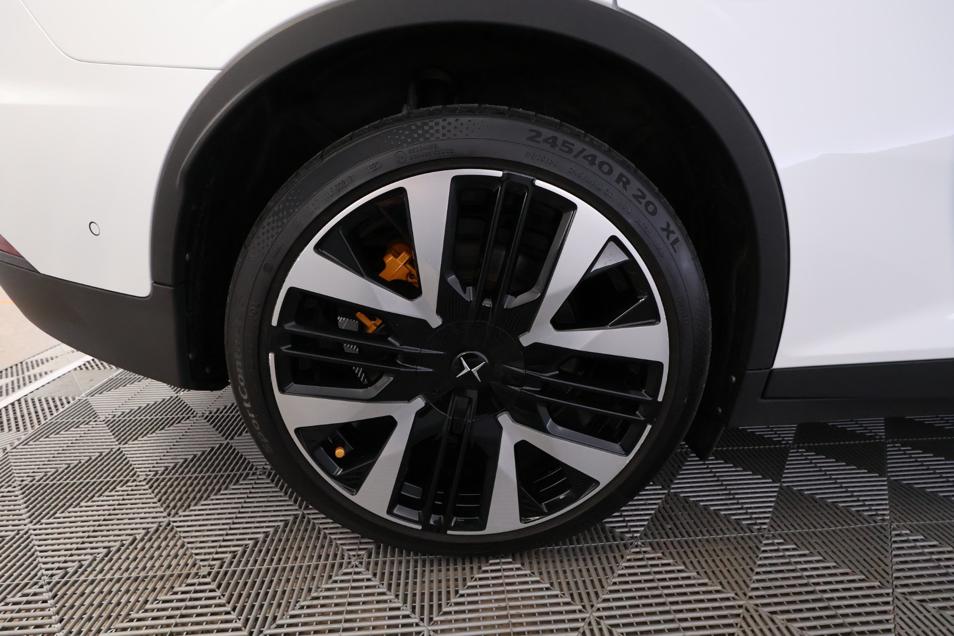 Polestar 2 2023