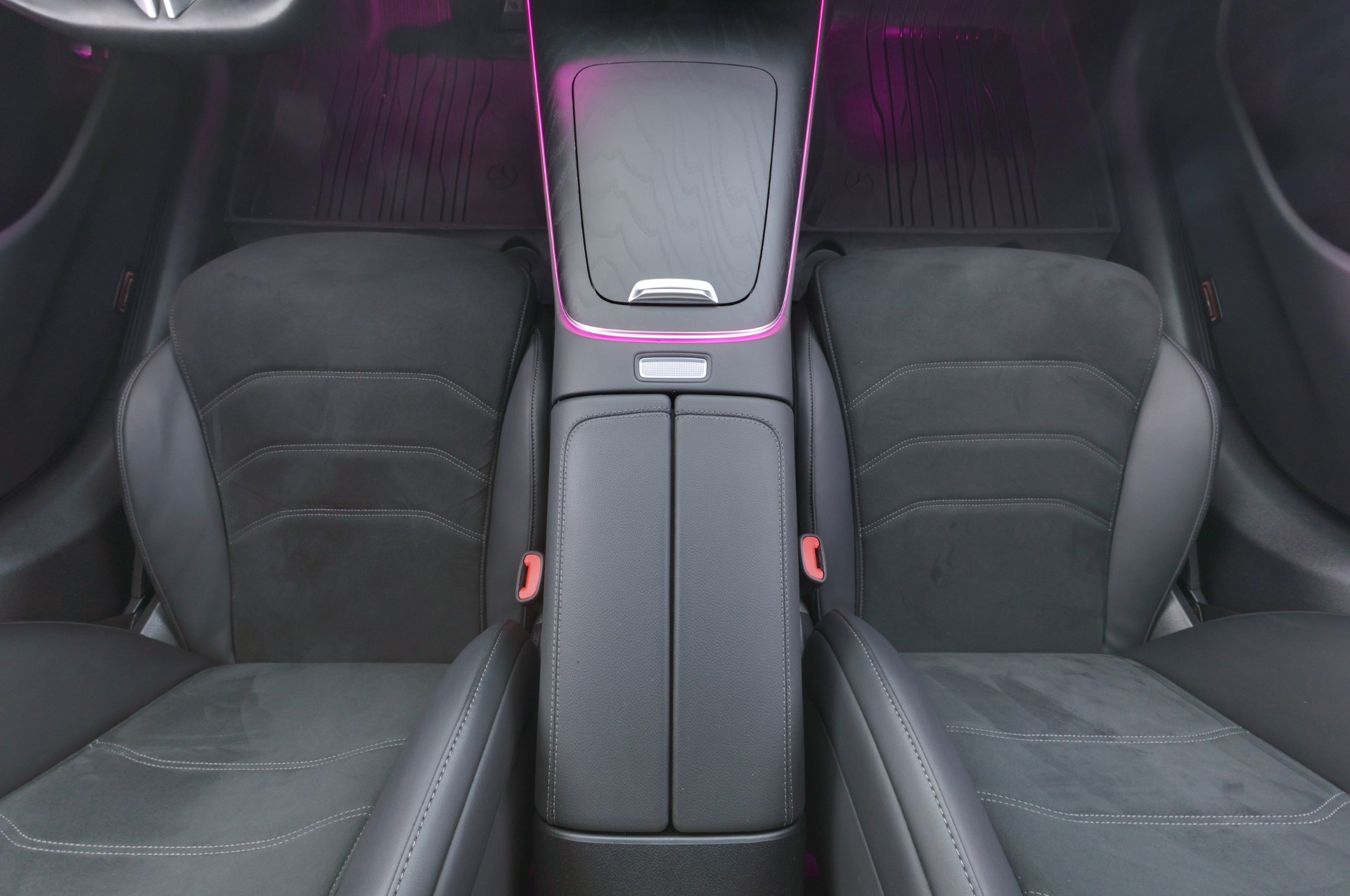 Mercedes-Benz E 2025