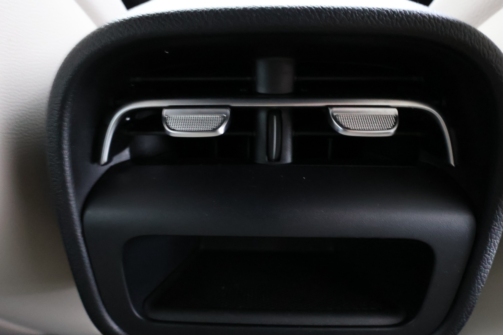 Mercedes-Benz E 2024