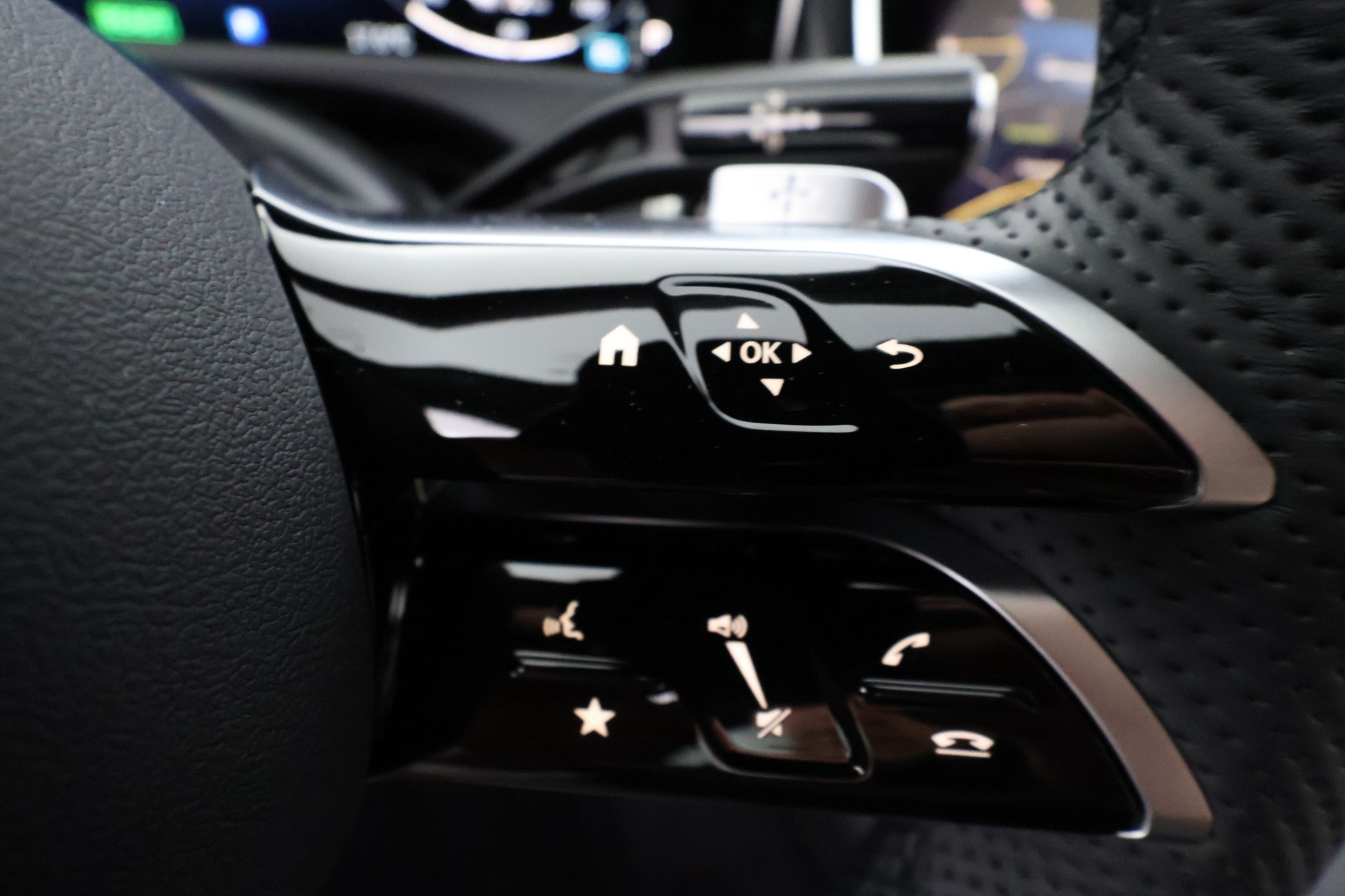 Mercedes-Benz E 2024