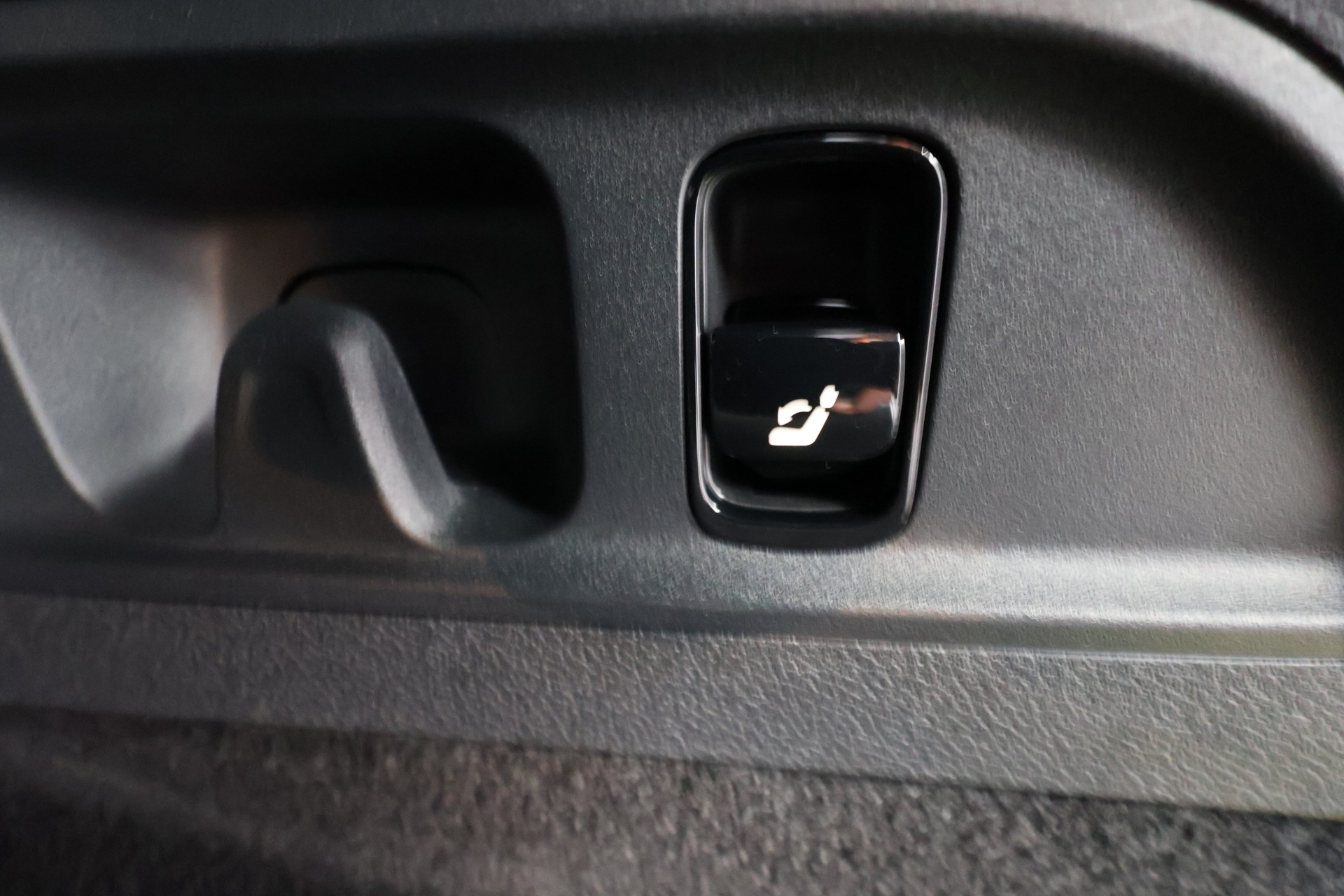 Mercedes-Benz E 2024