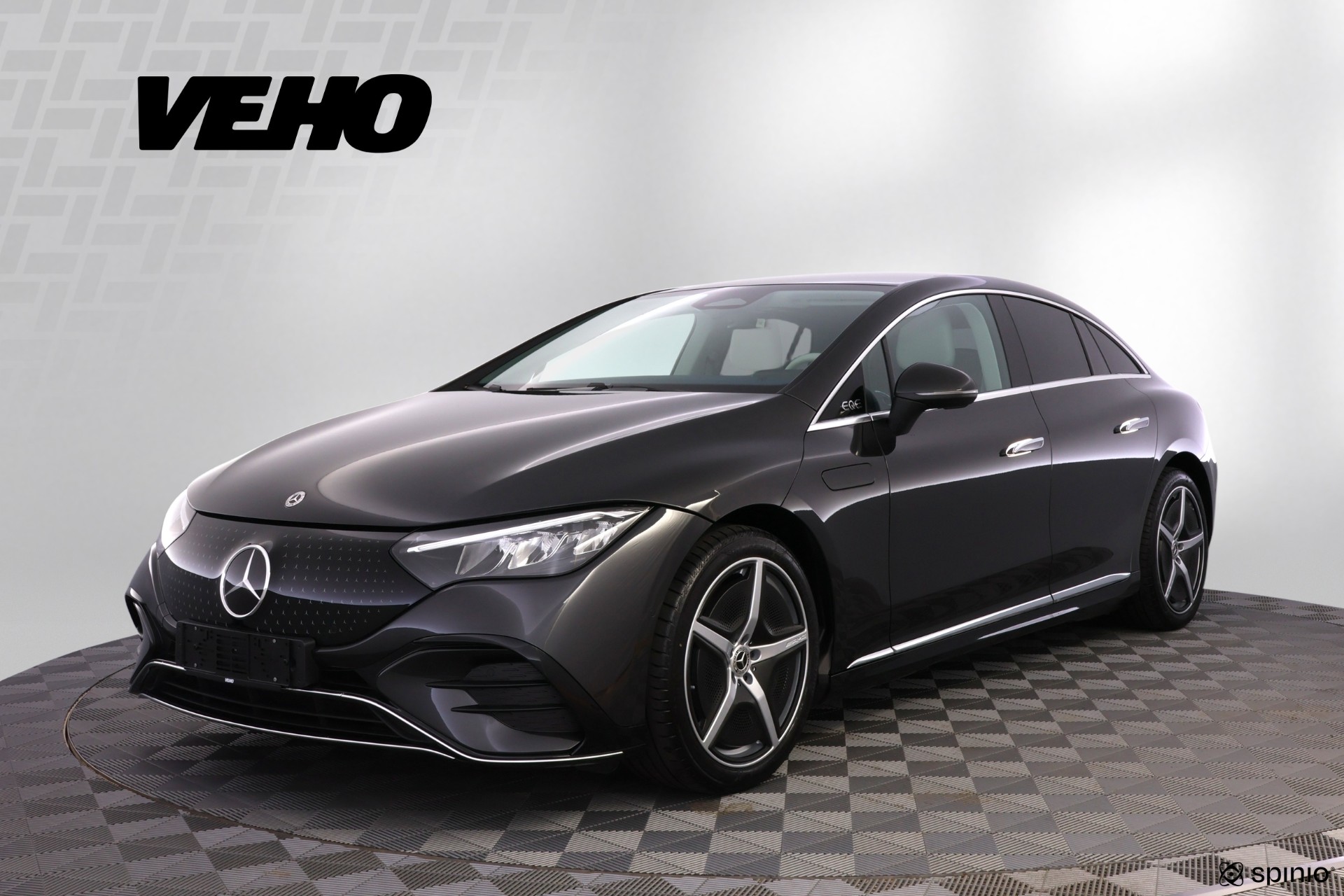Mercedes-Benz EQE 2025