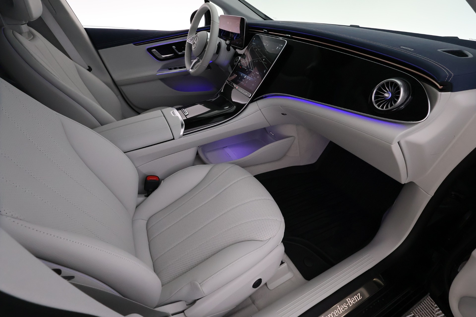 Mercedes-Benz EQE 2025