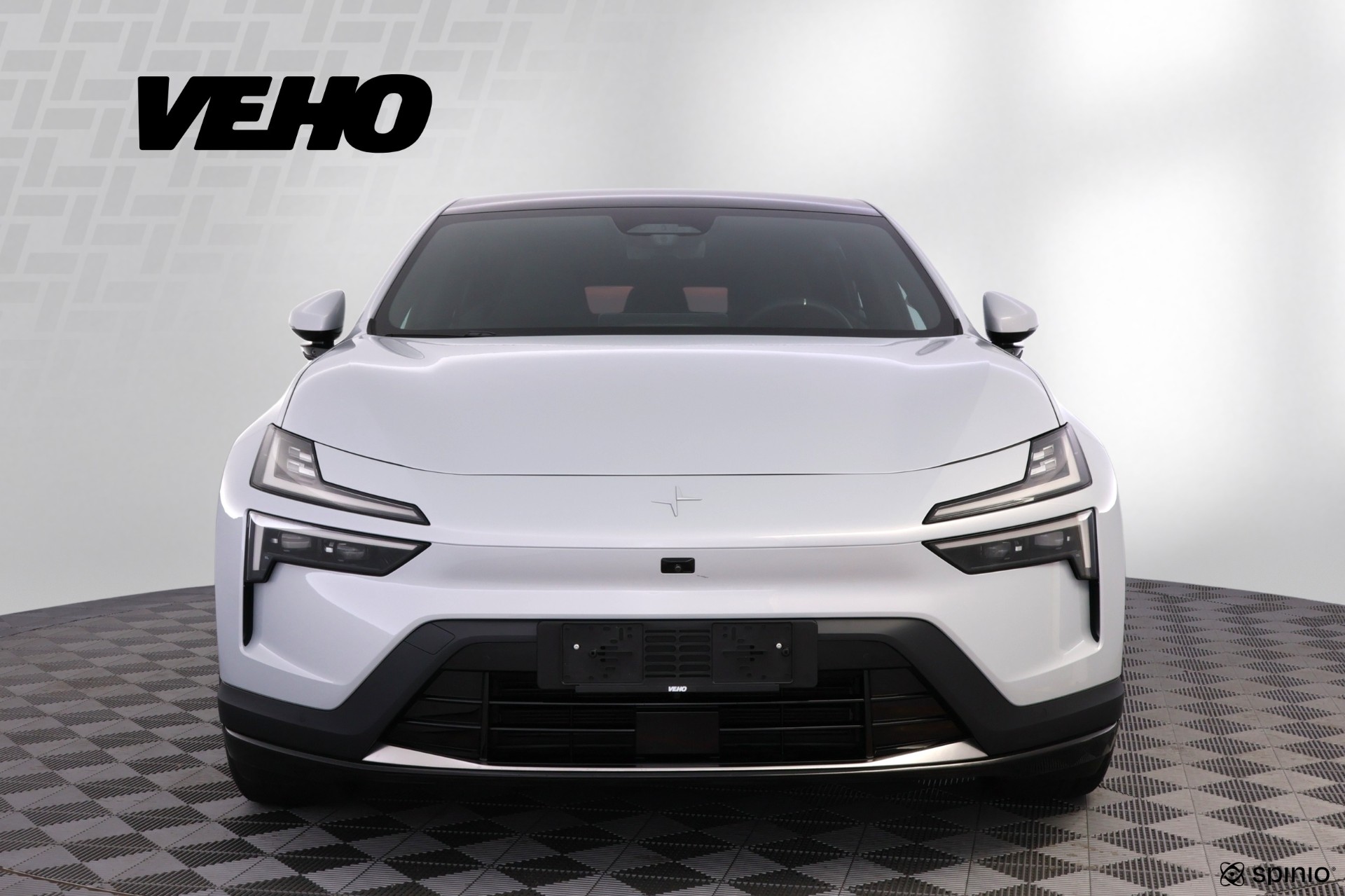 Polestar 4 2025