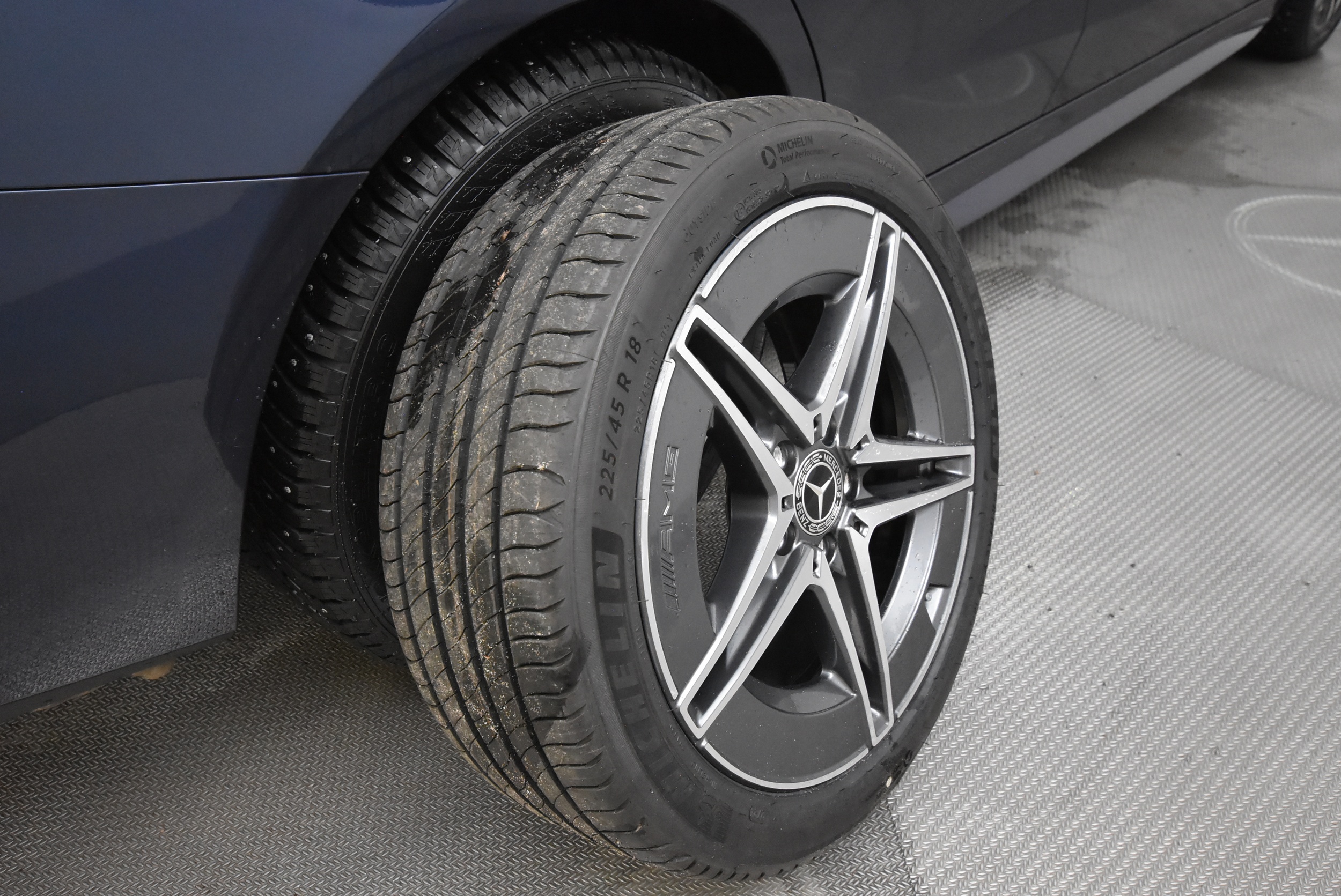 Mercedes-Benz C 2024