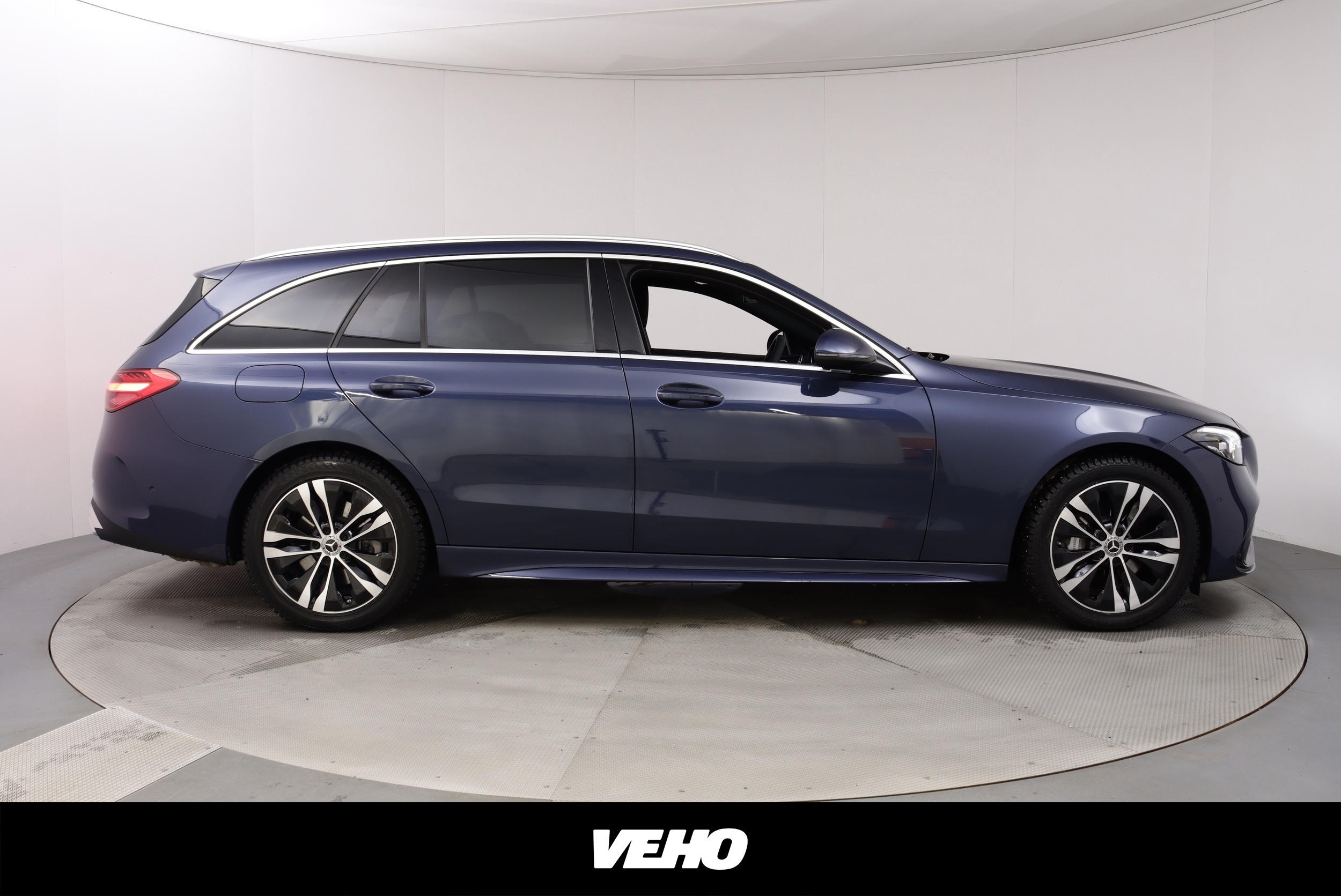 Mercedes-Benz C 2024