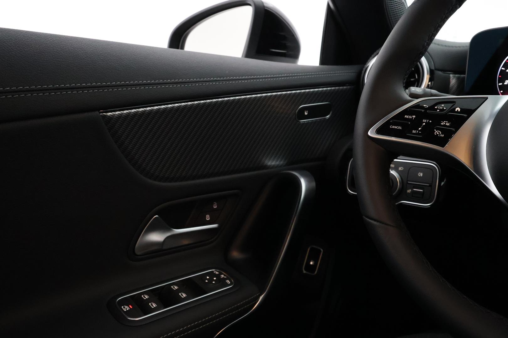 Mercedes-Benz CLA 2025