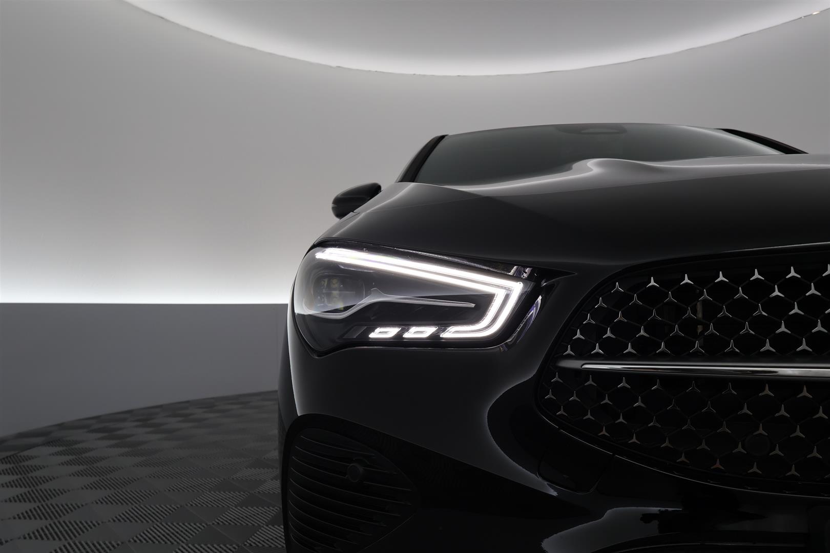 Mercedes-Benz CLA 2025